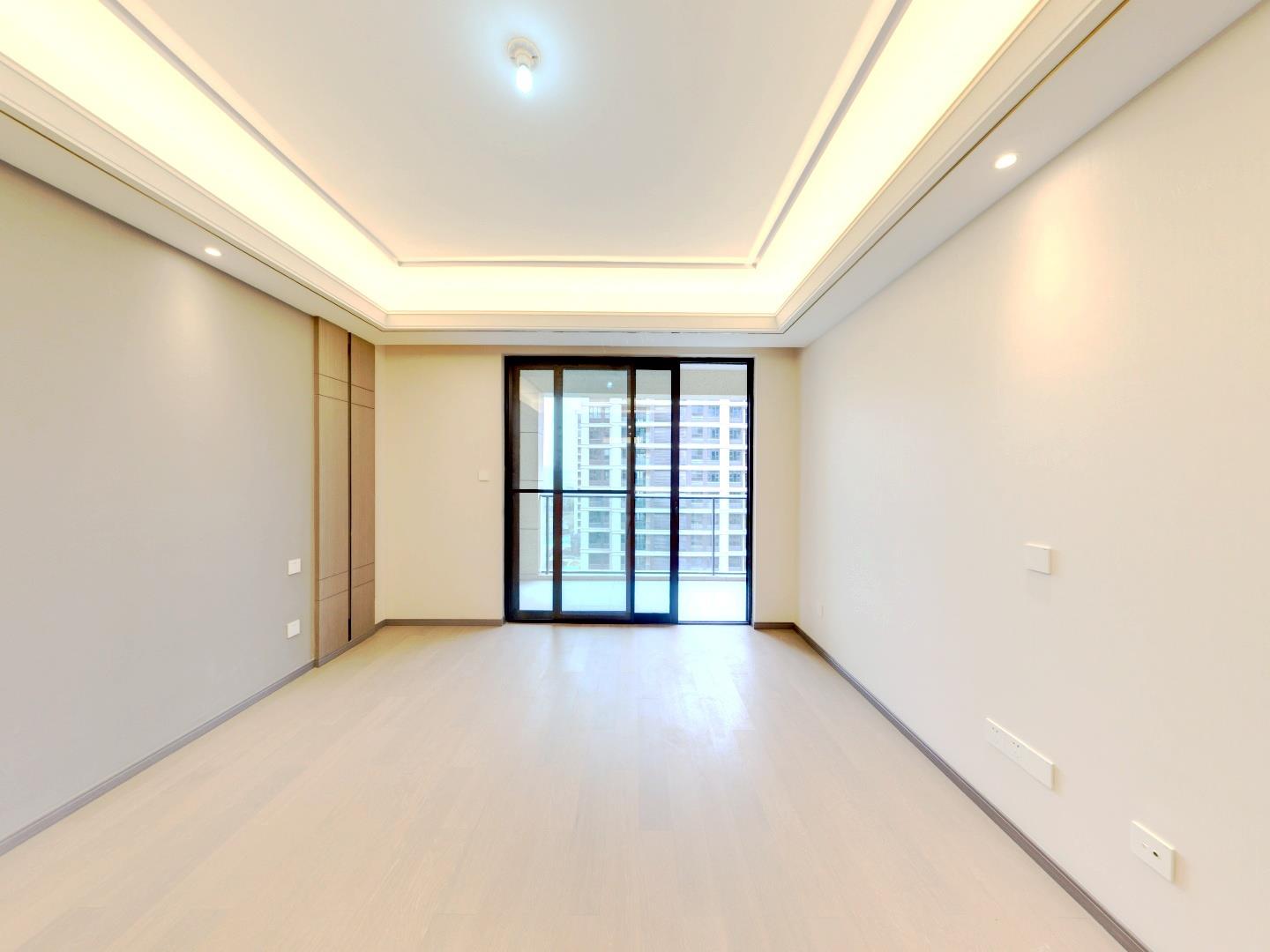 绿城·诚园 4室2厅2卫 129.56m²