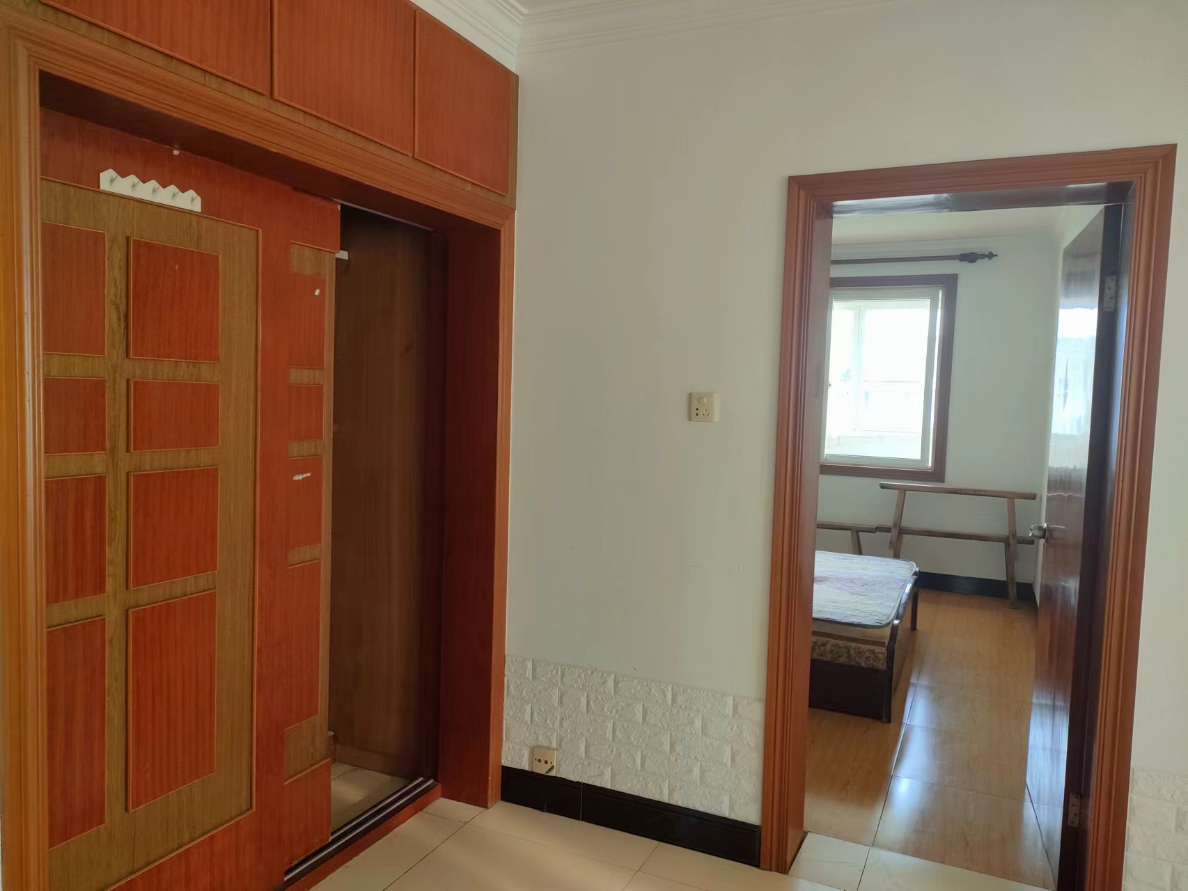 新星苑 2室1厅1卫 85m&sup2;
