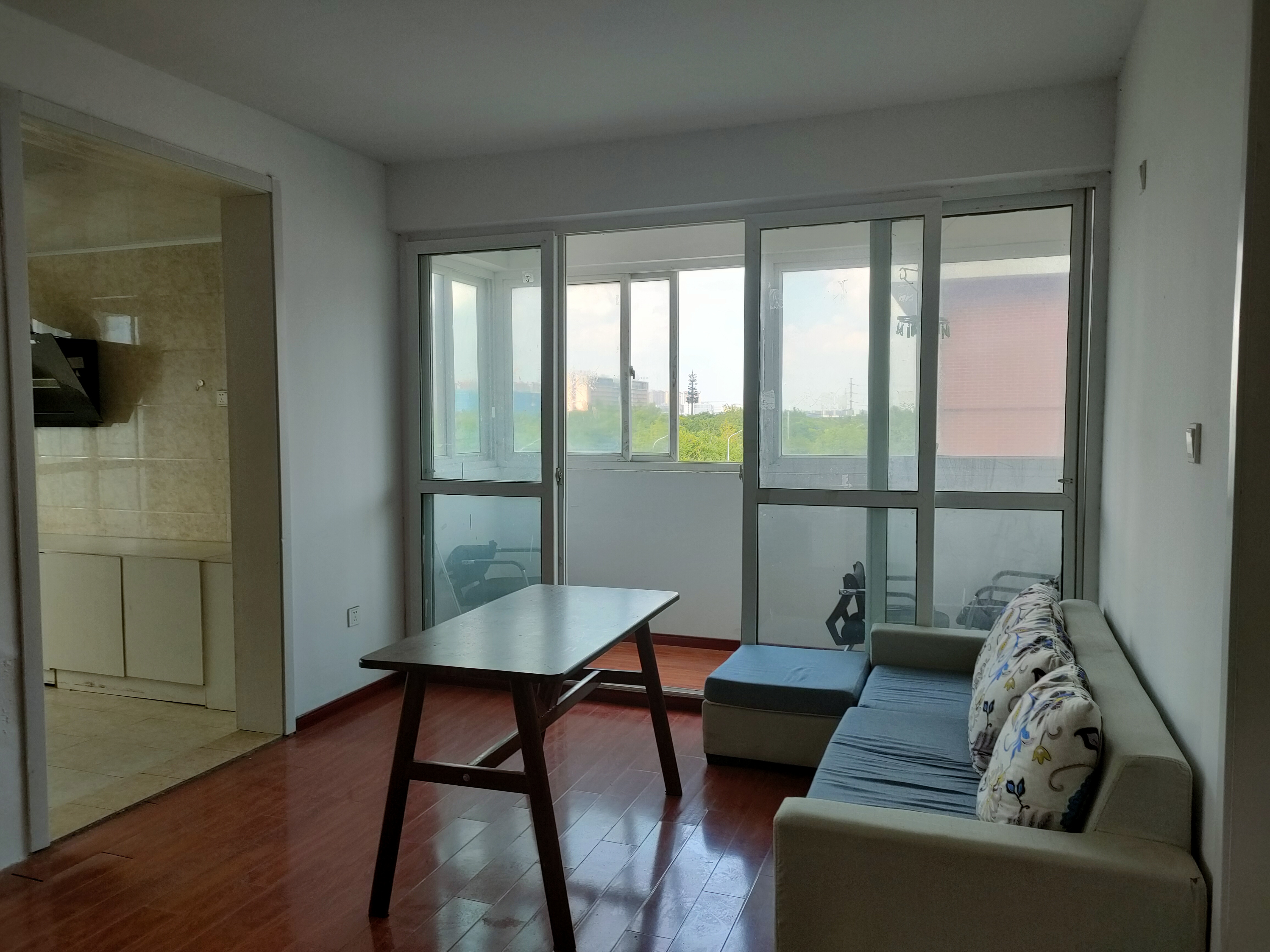 五山新苑 2室1厅1卫 75m&sup2;