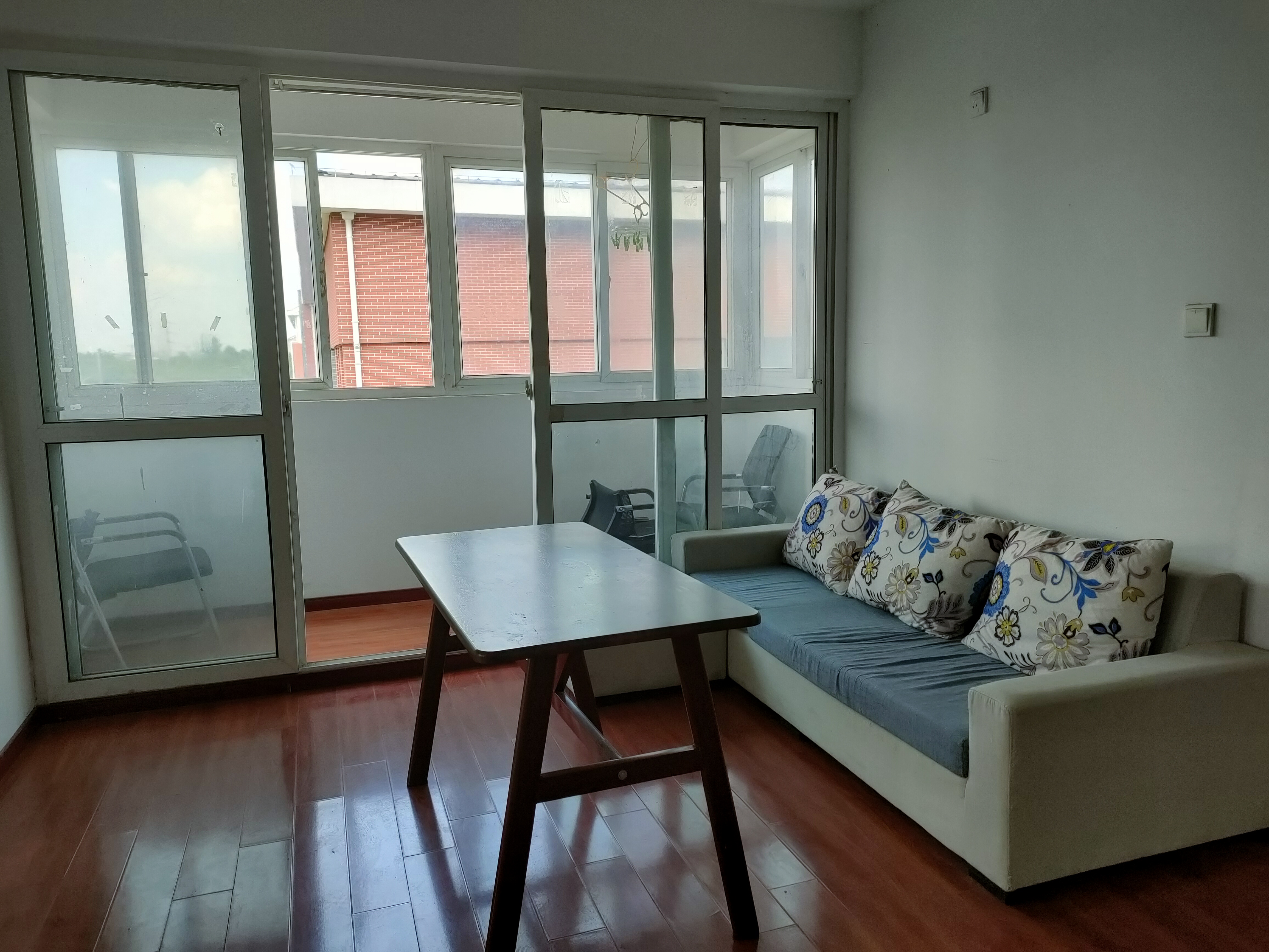 五山新苑 2室1厅1卫 75m&sup2;