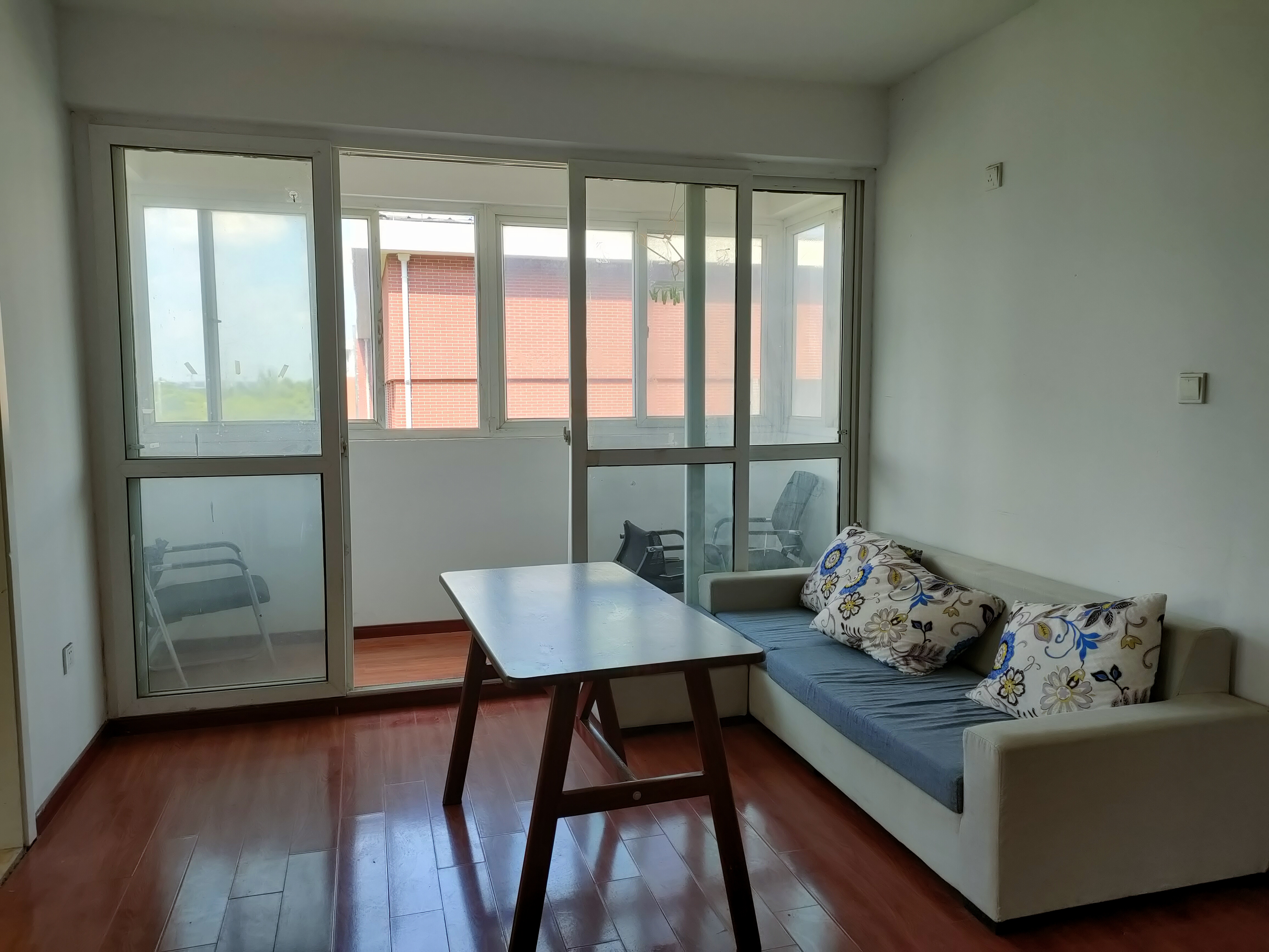 五山新苑 2室1厅1卫 75m&sup2;