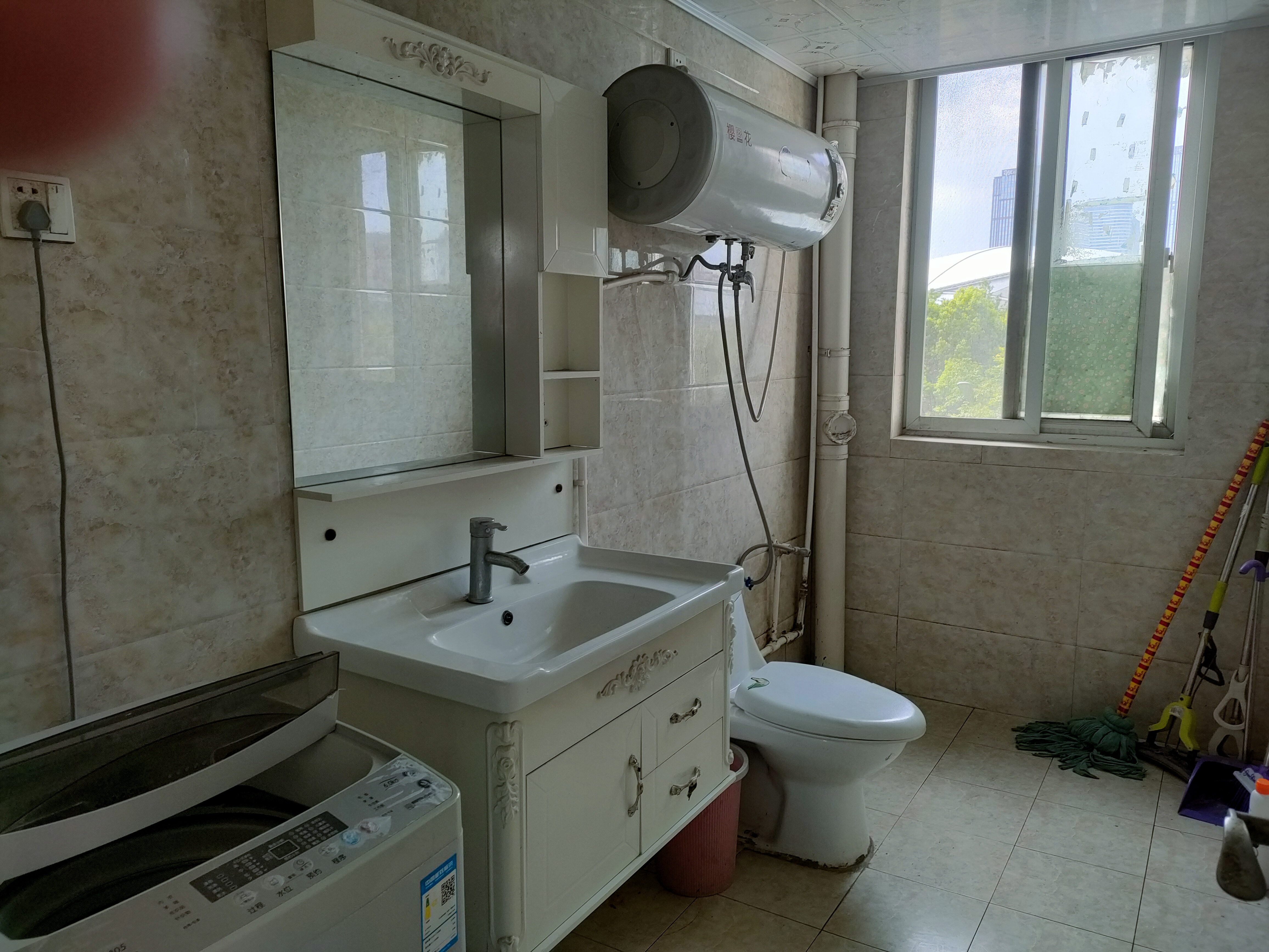 五山新苑 2室1厅1卫 75m&sup2;