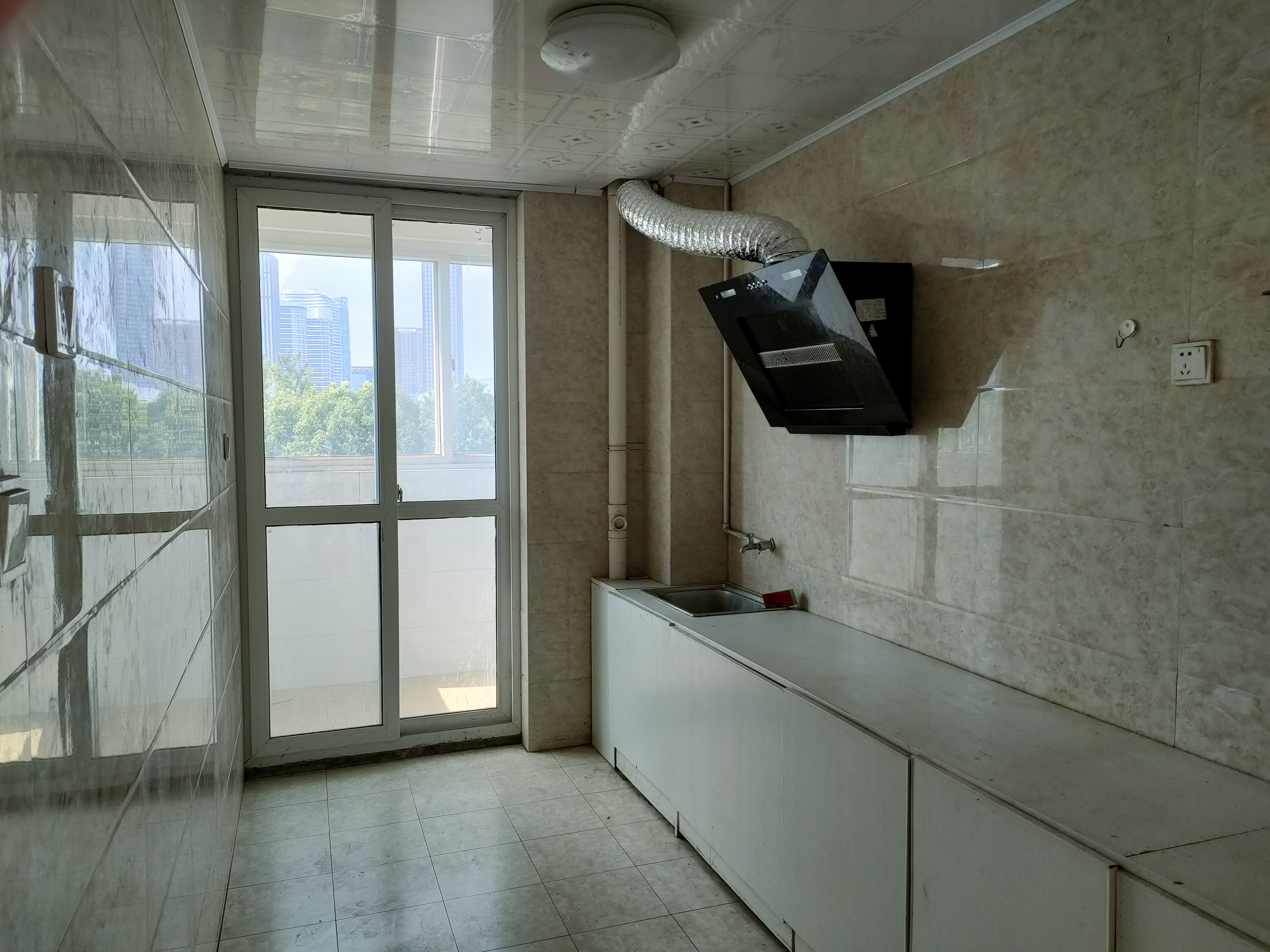 五山新苑 2室1厅1卫 75m&sup2;
