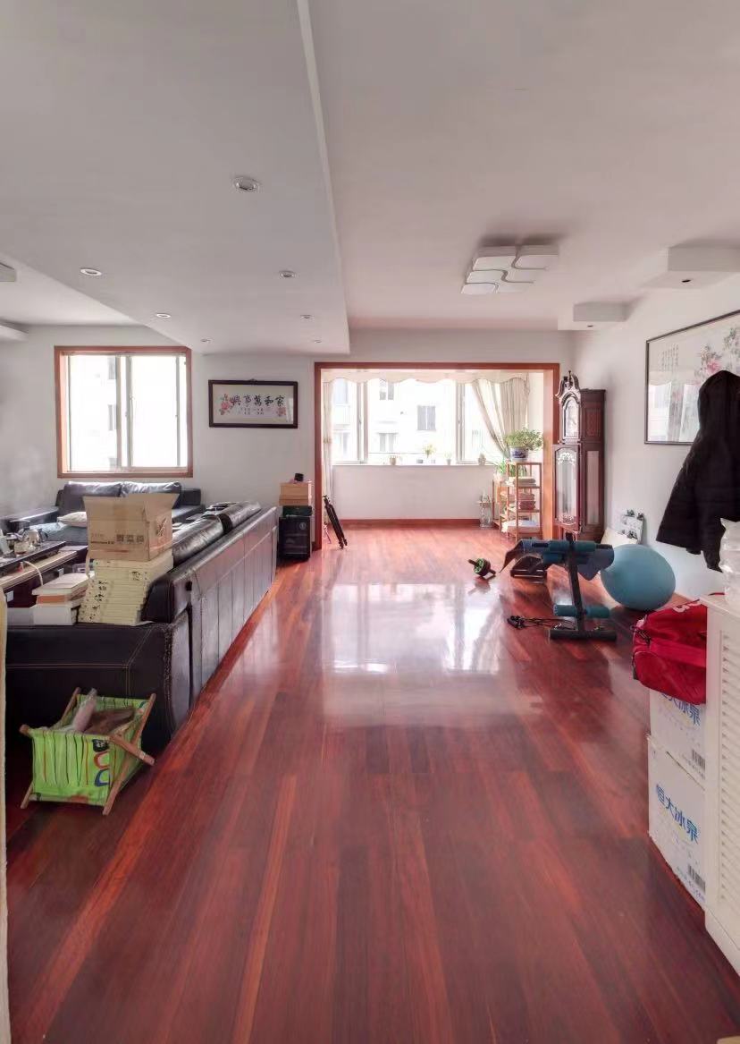 华威园 6室3厅2卫 260m&sup2;