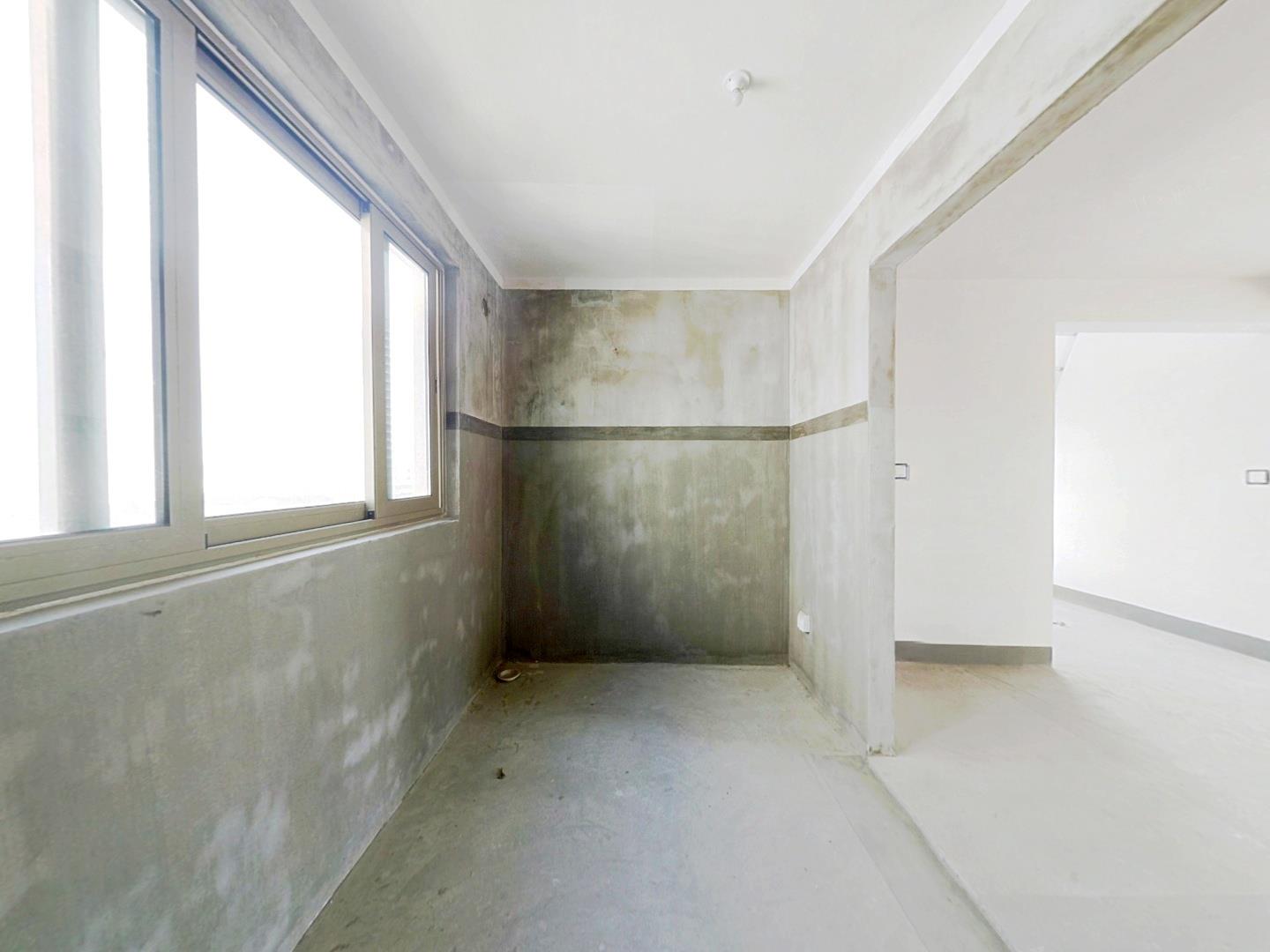 九玺台 4室2厅2卫 183.53m&sup2;