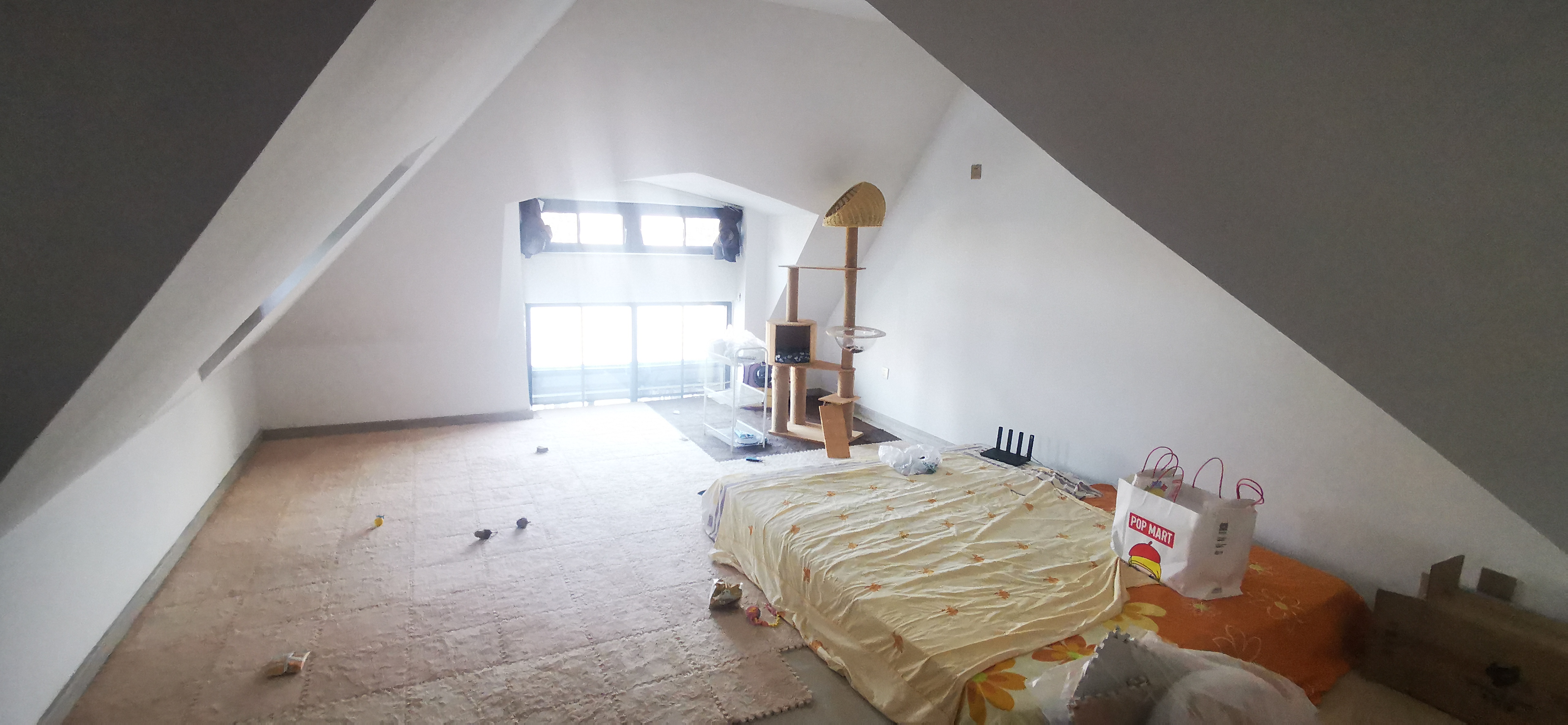 罗福宫 5室2厅2卫 292.00m&sup2;