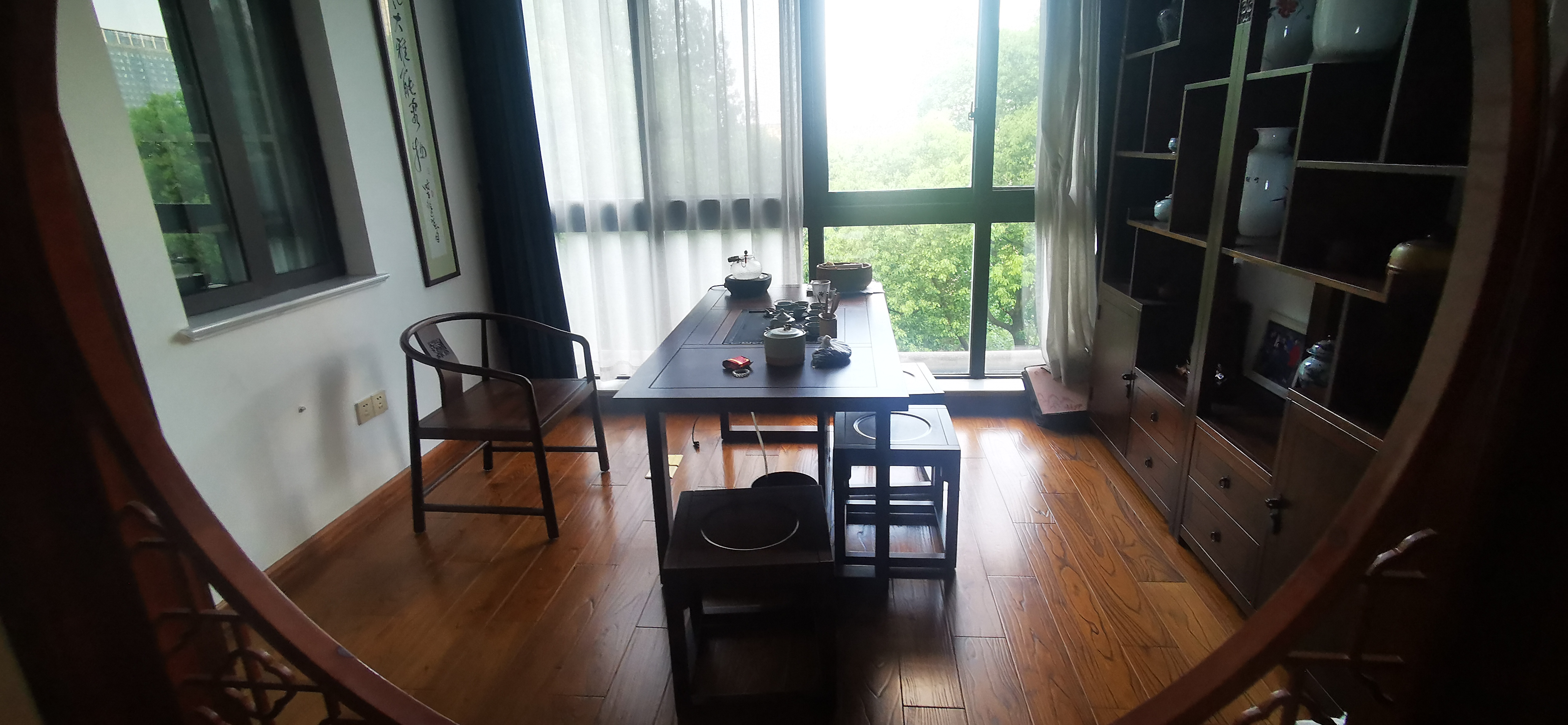 罗福宫 5室2厅2卫 292.00m&sup2;