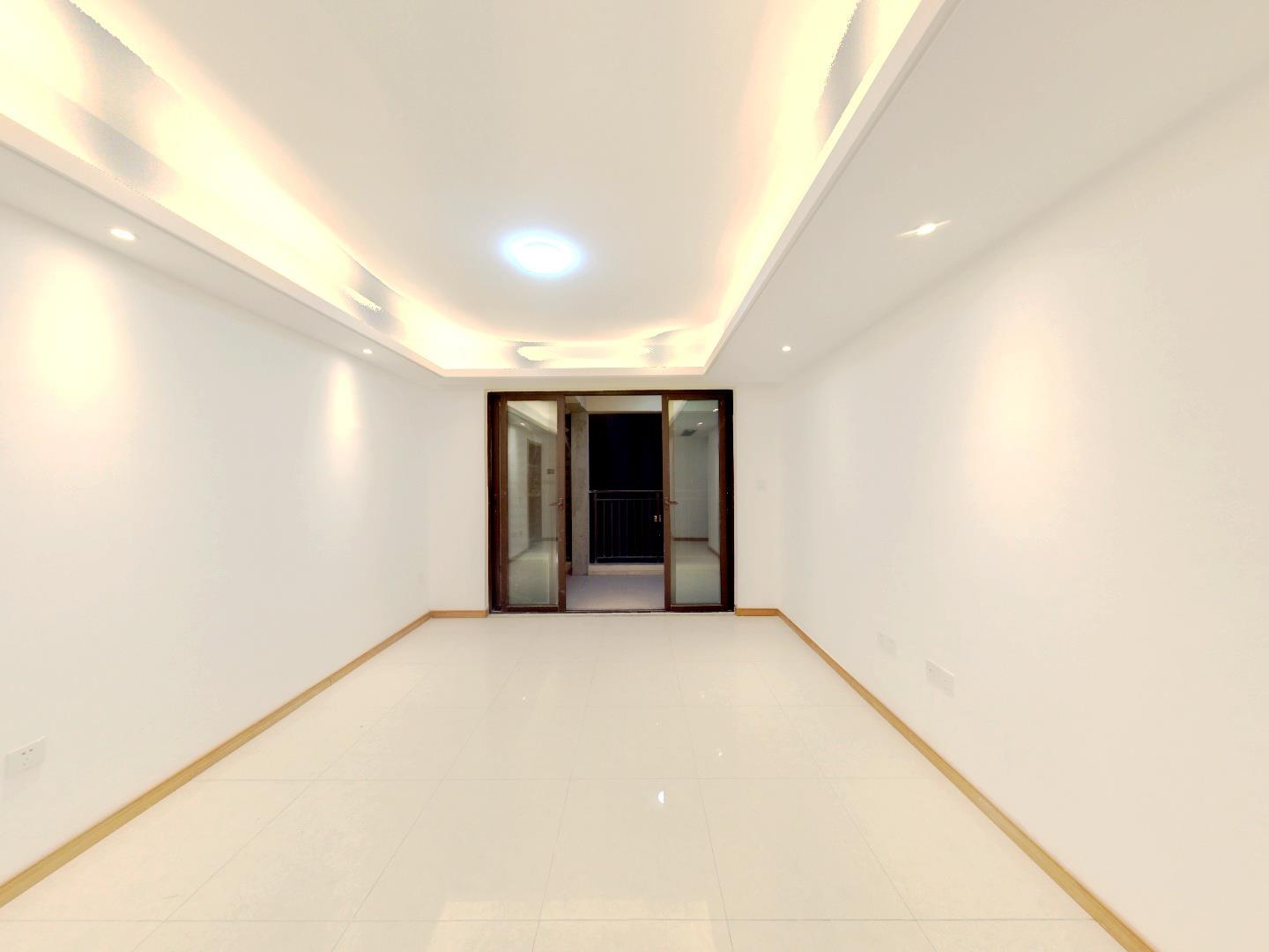 绿地新里城 3室2厅2卫 116.3m&sup2;