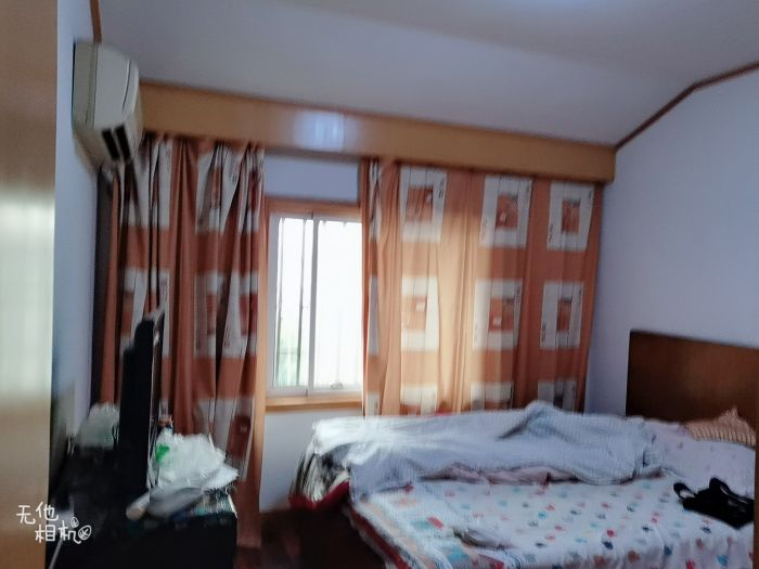 龙王桥新村 3室2厅2卫 229m&sup2;