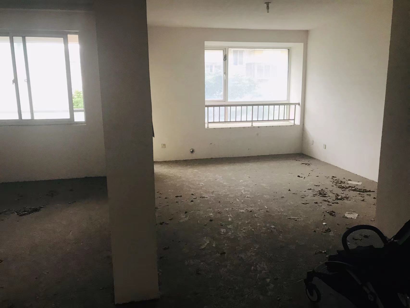 未来锦城 3室2厅1卫 122.00m&sup2;