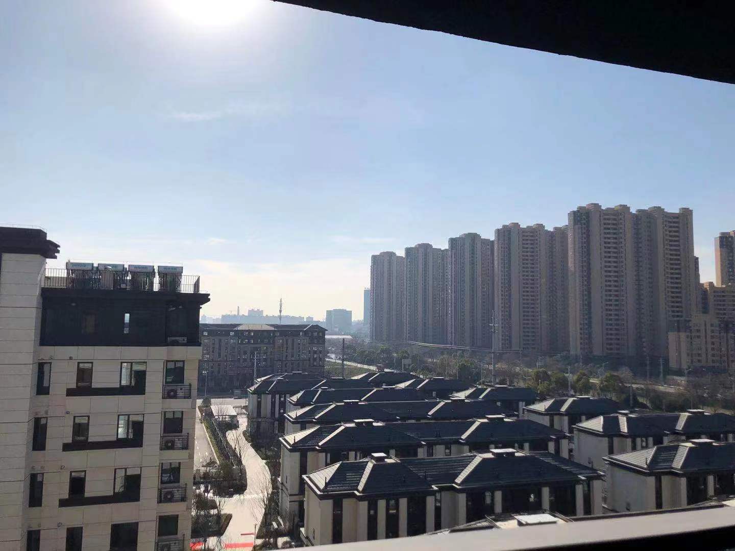 龙湖天宸源著 3室2厅2卫 116.8m&sup2;