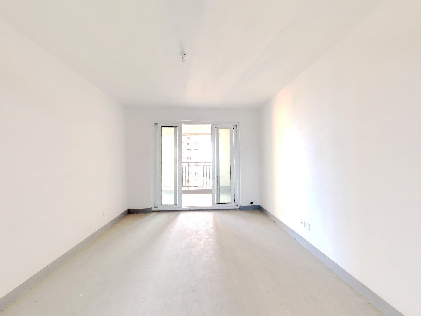 新城香溢紫郡 3室2厅2卫 117m&sup2;