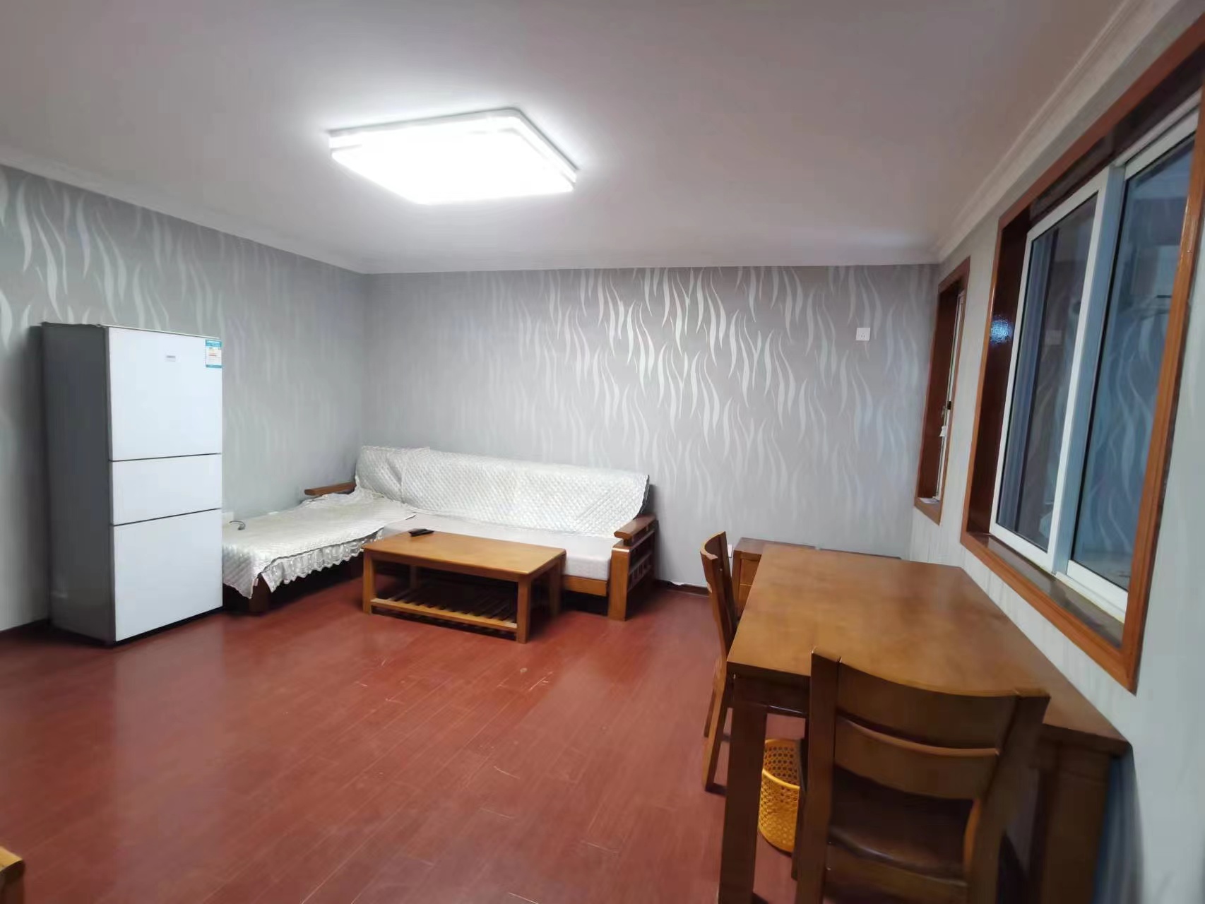 城港花苑东区 2室1厅1卫 75.00m&sup2;