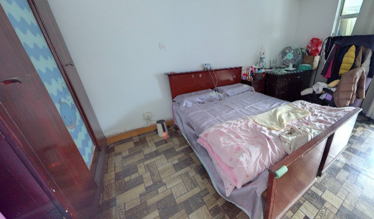 城港新村 1室1厅1卫 45m&sup2;