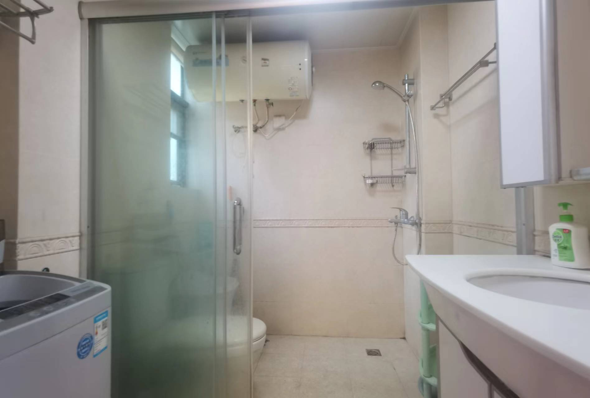 中港城 2室2厅1卫 89m&sup2;