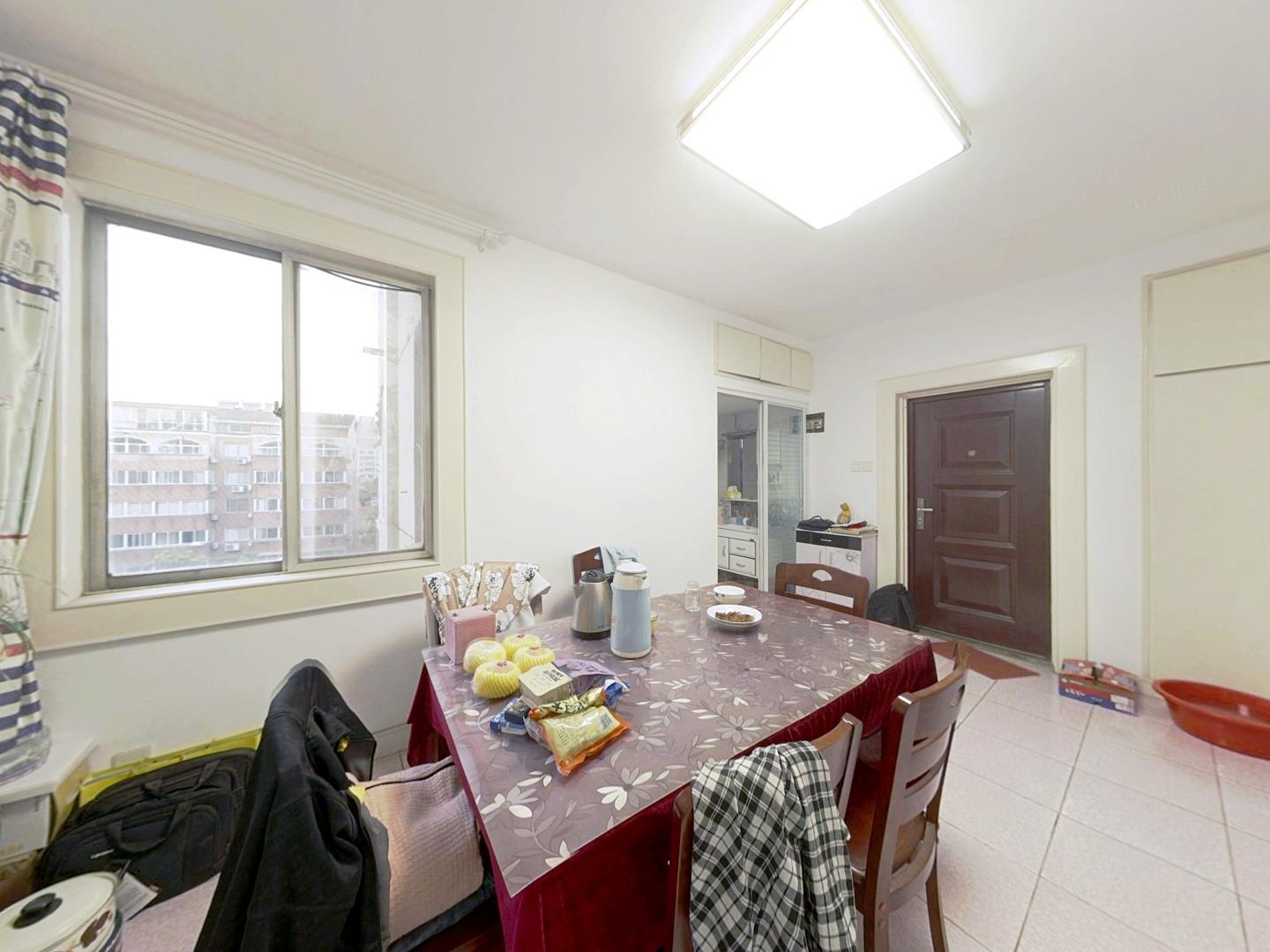南川园新村 3室1厅1卫 85m&sup2;