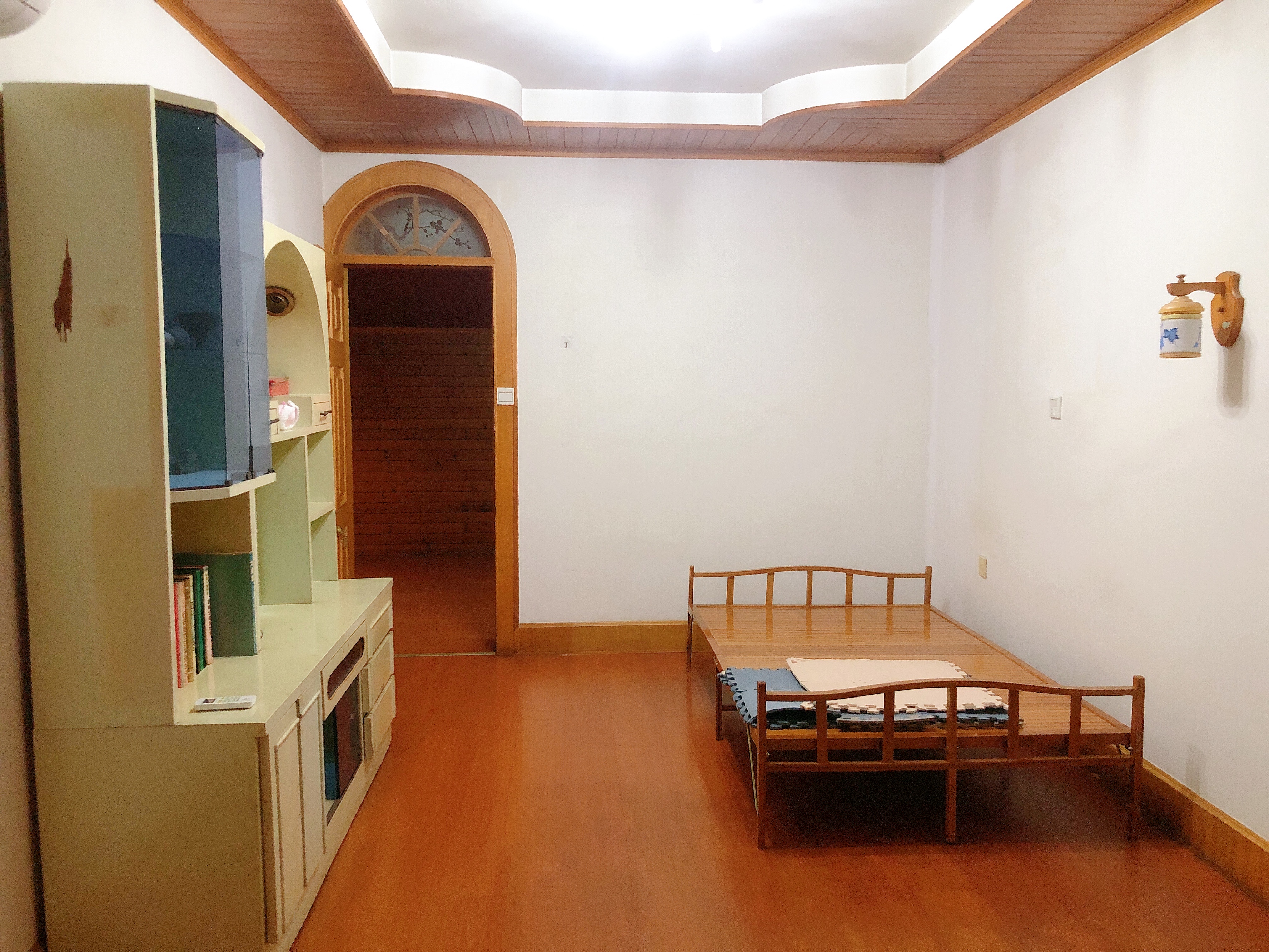 北郭东村北区 5室2厅2卫 143.00m&sup2;