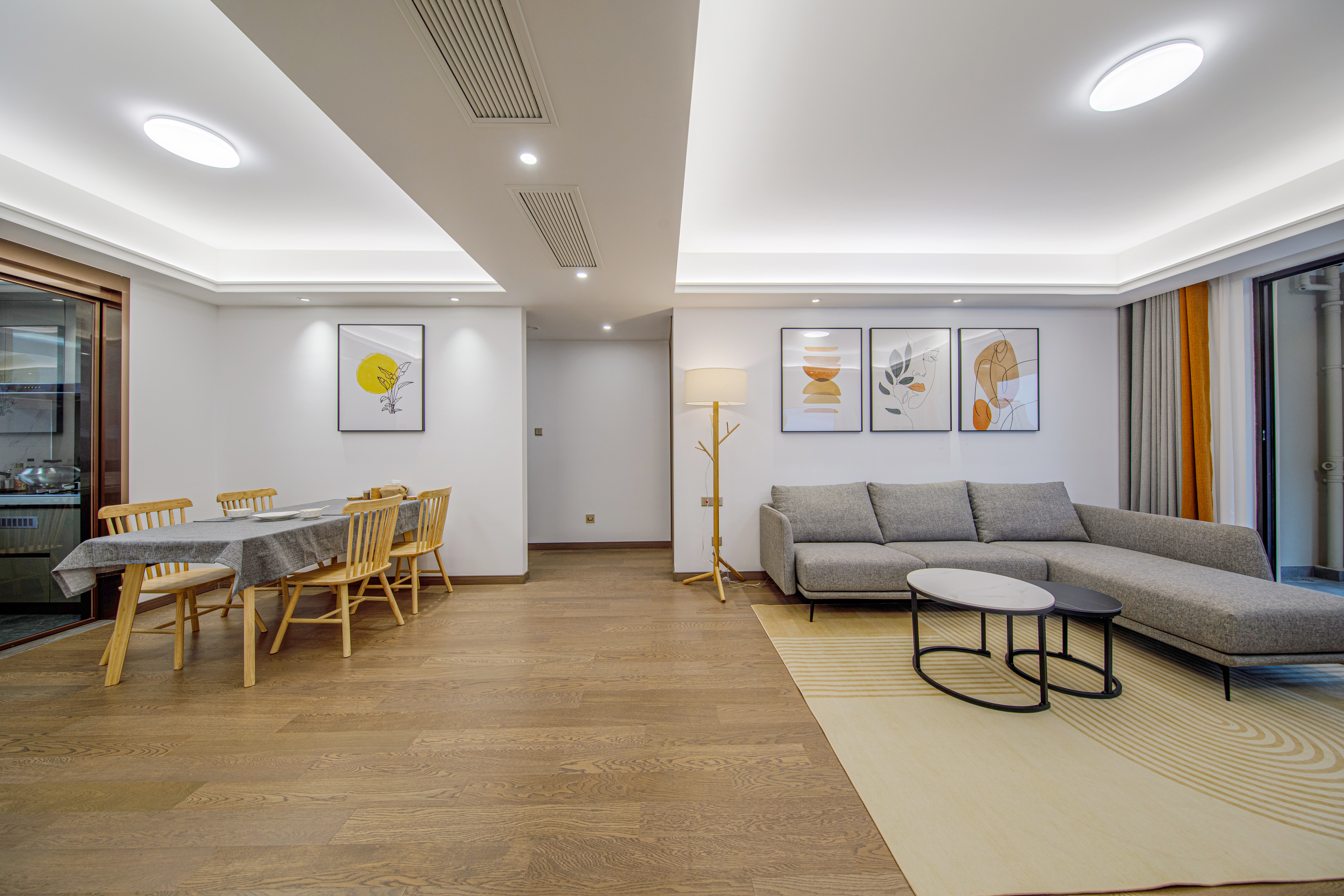 中海上东区 3室2厅2卫 125m&sup2;