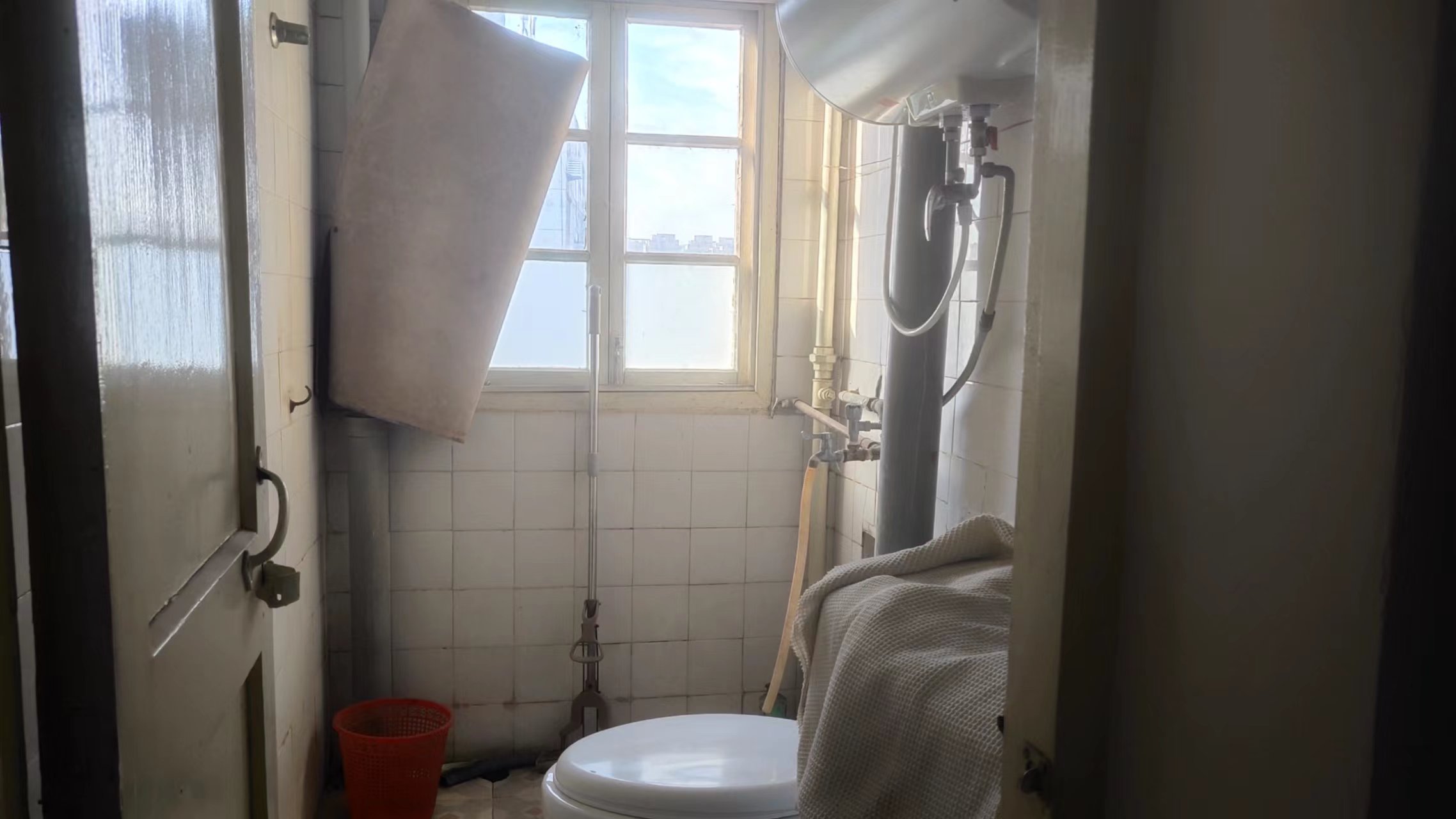虹桥西村 1室1厅1卫 48m&sup2;