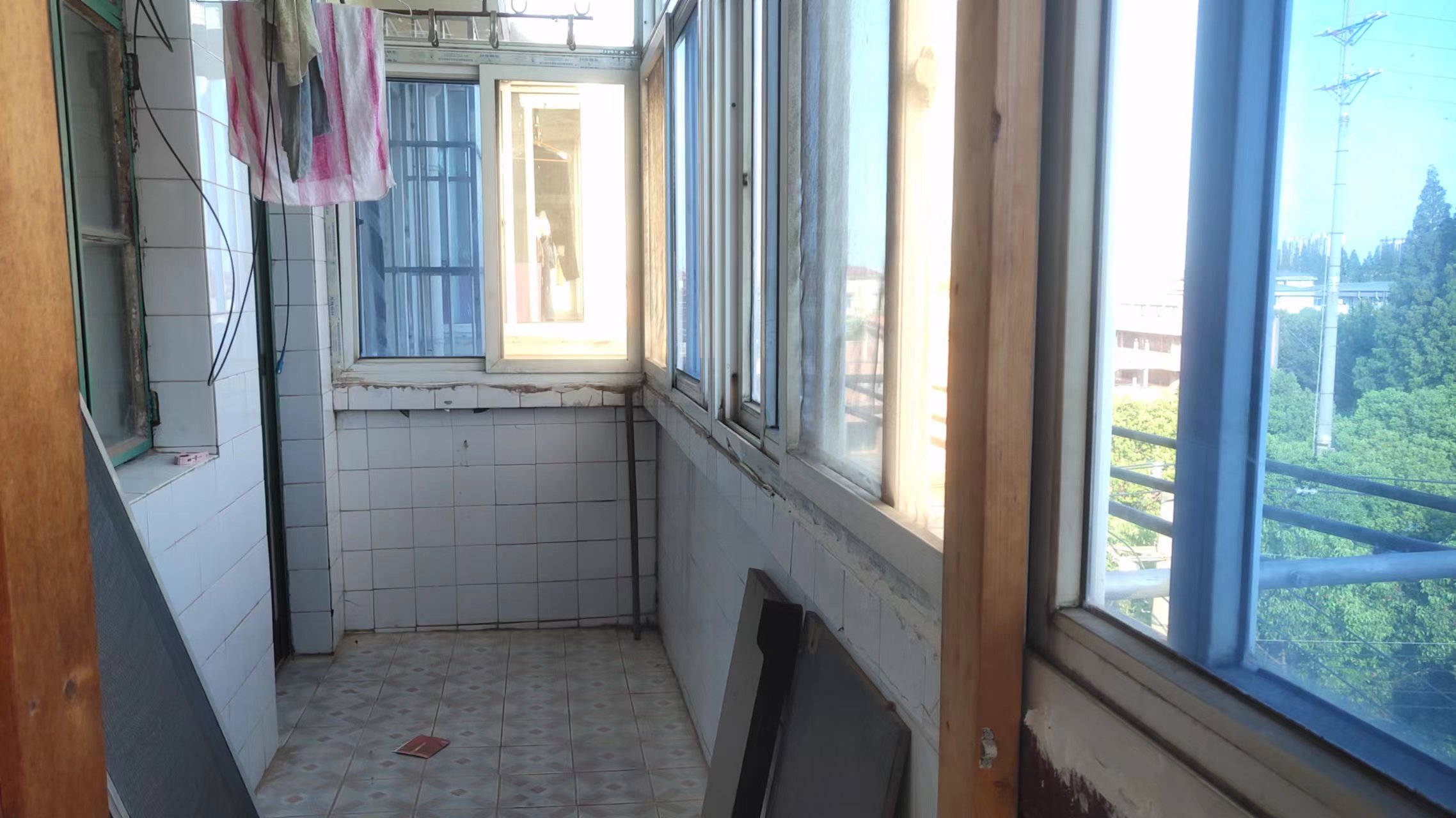 虹桥西村 1室1厅1卫 48m&sup2;
