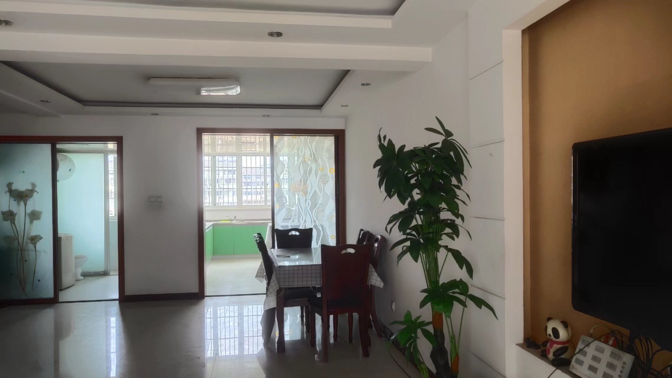 永兴佳园二期 4室2厅2卫 97.00m²