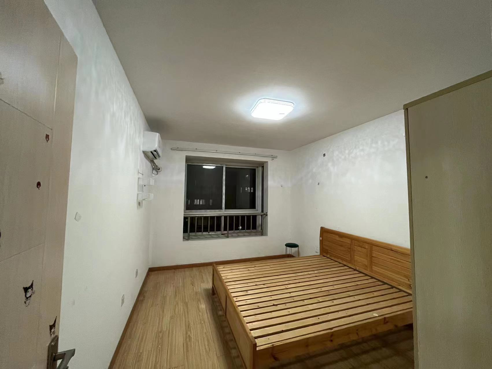 长航地中海花园 2室2厅1卫 102m&sup2;