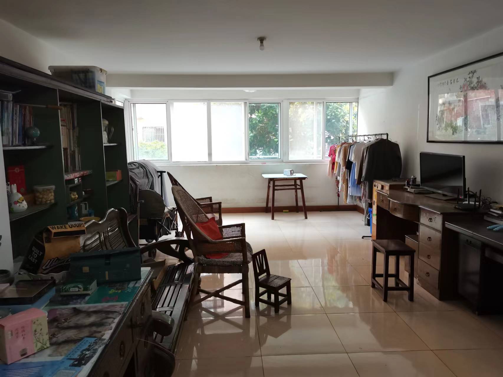 佳成花苑 地铁口精装修4房两厅南北通透启秀