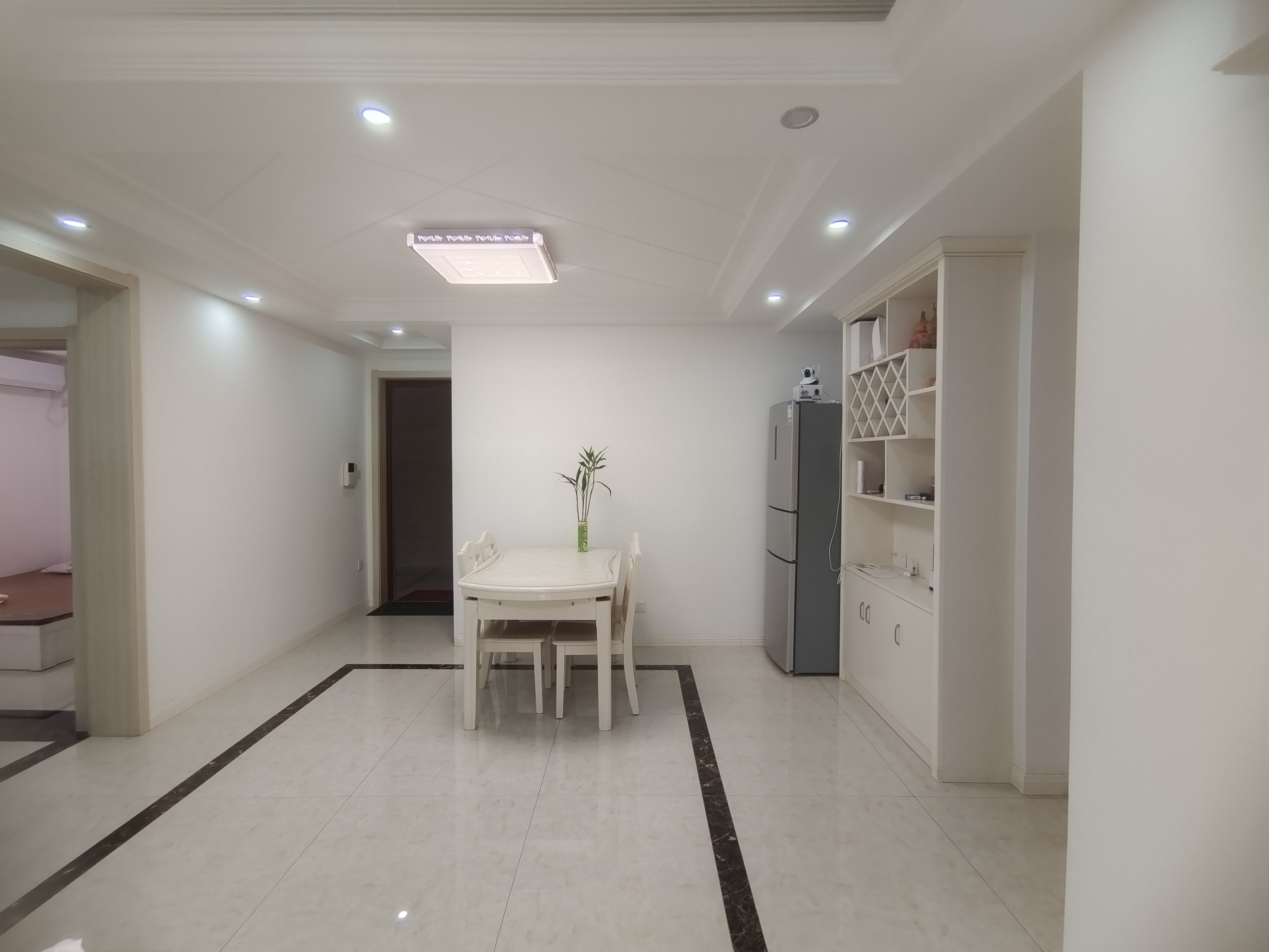 中海碧林湾 4室2厅2卫 125.58m&sup2;