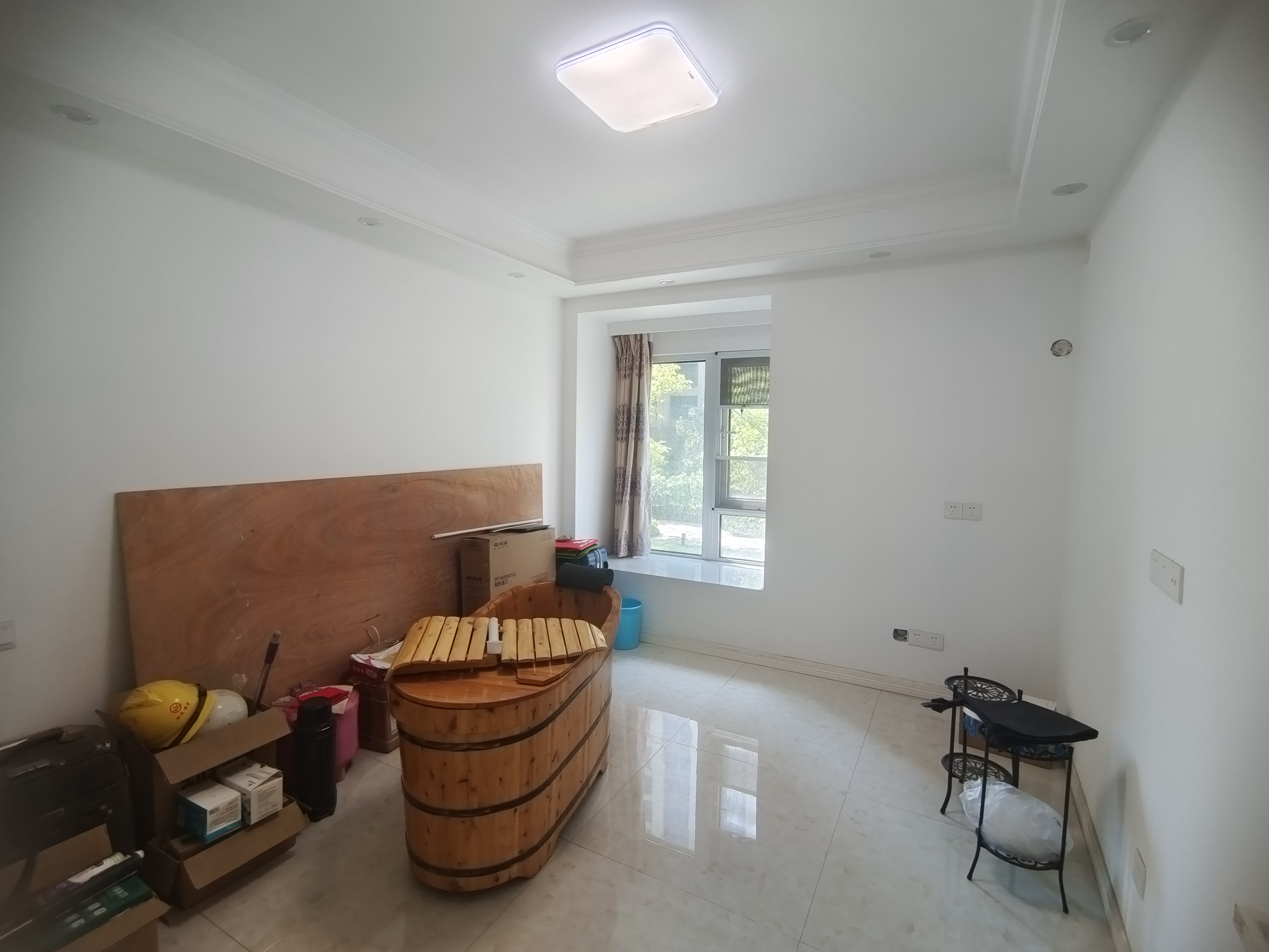 中海碧林湾 4室2厅2卫 125.58m&sup2;