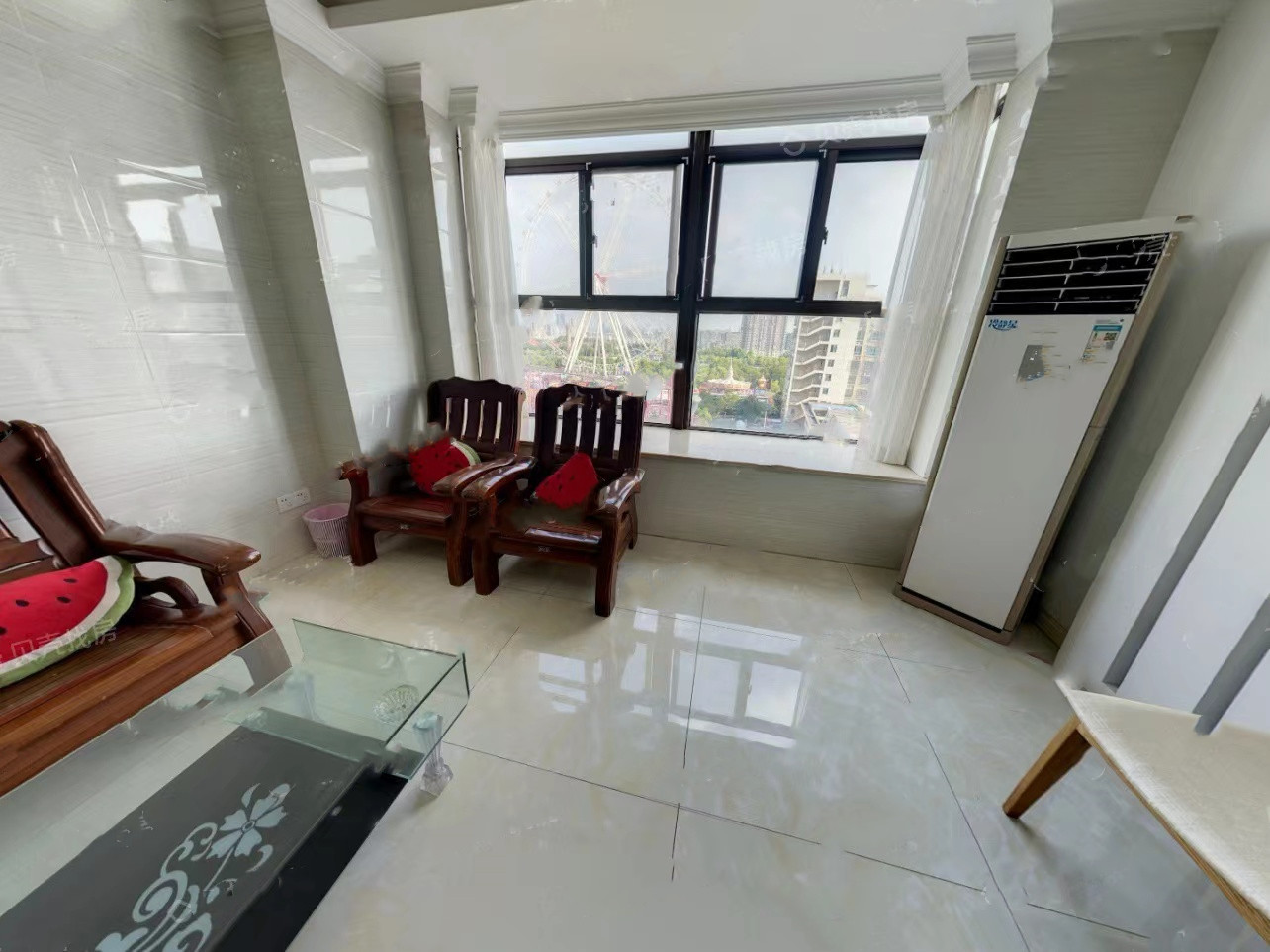 江海大厦 2室2厅2卫 60m&sup2;