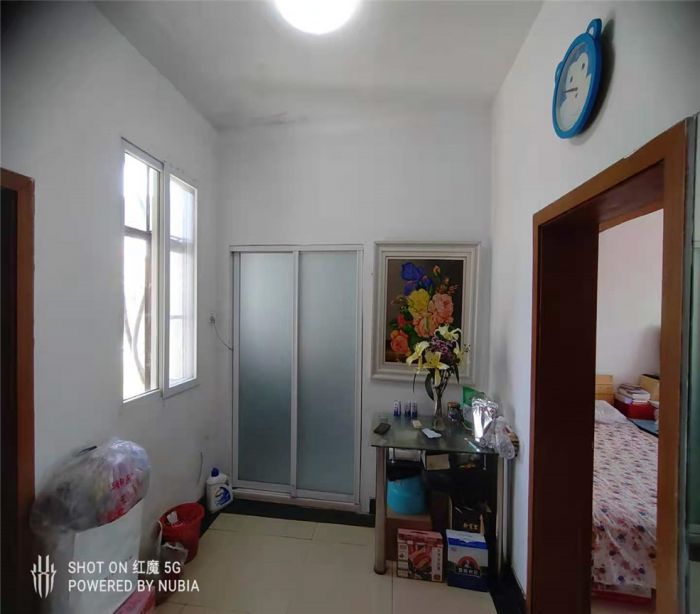 易家桥新村 2室1厅1卫 61m&sup2;