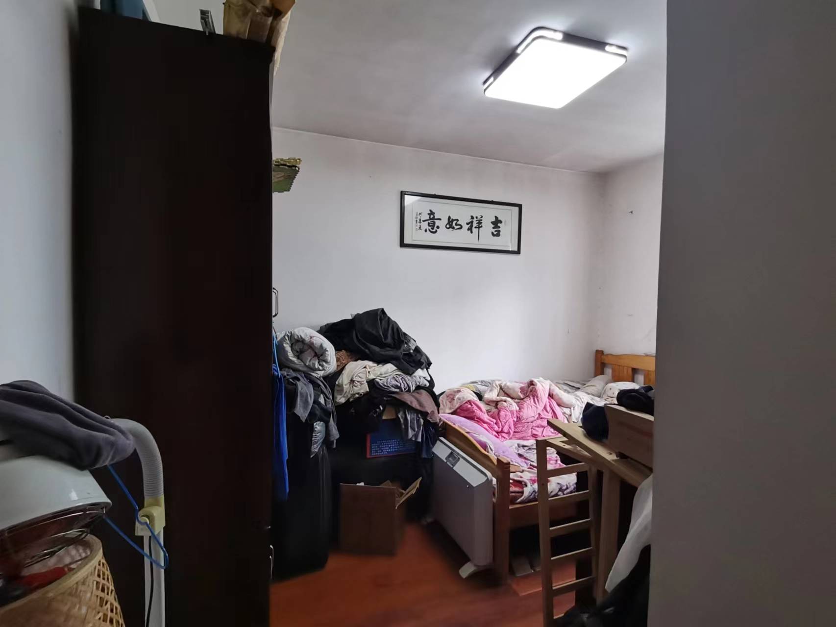 春晖花园 4室2厅2卫 168.8m&sup2;