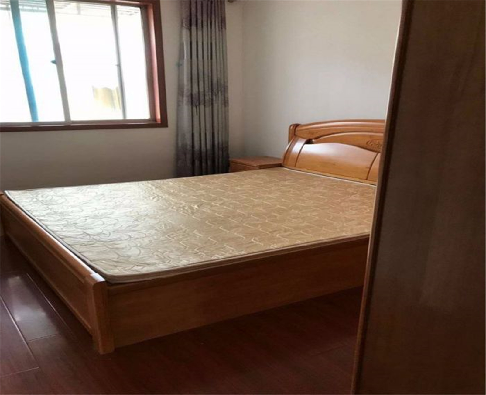 文峰路17号 2室1厅1卫 68m&sup2;