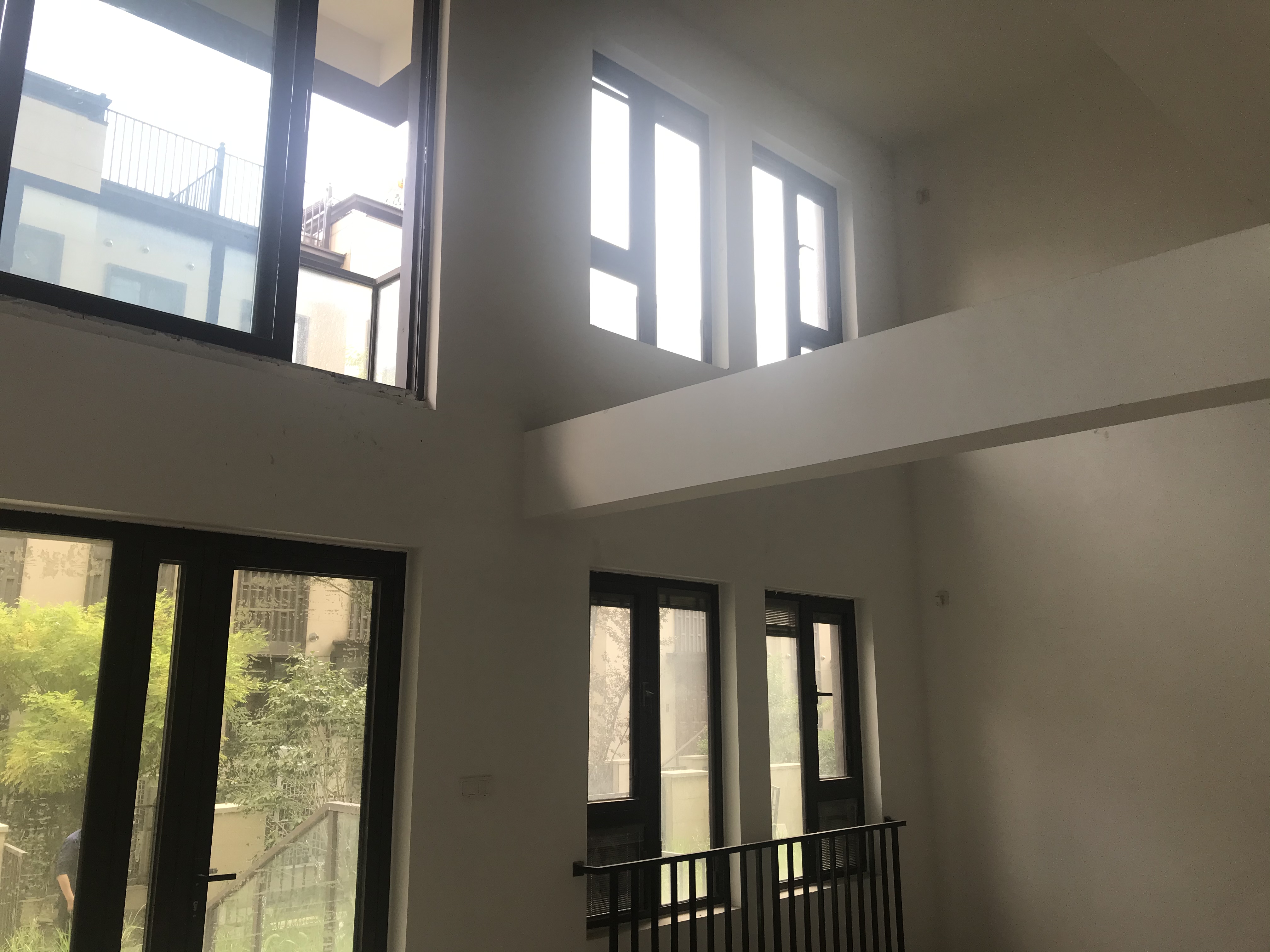 云樾东方 4室2厅3卫 153m&sup2;