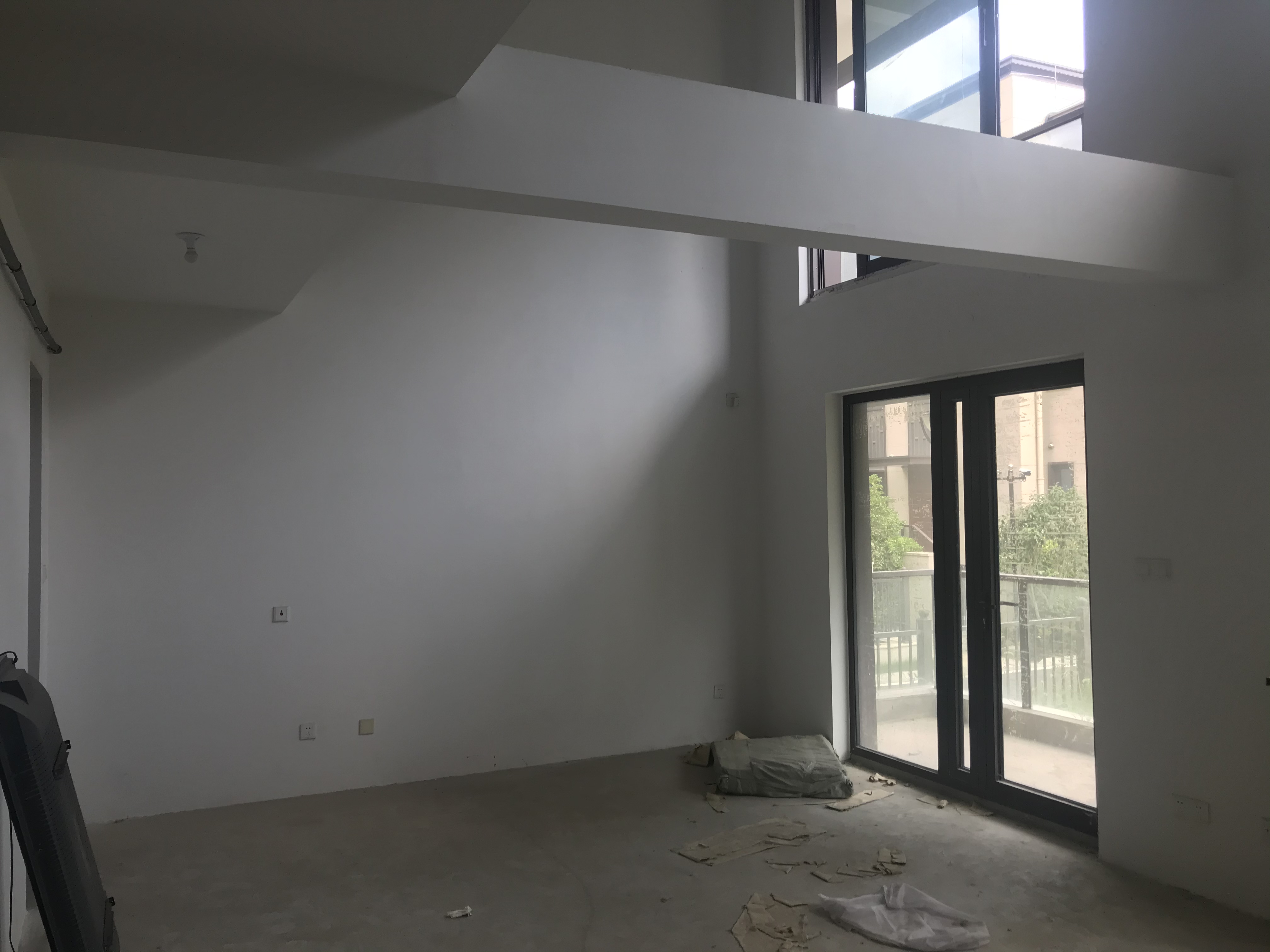 云樾东方 4室2厅3卫 153m²