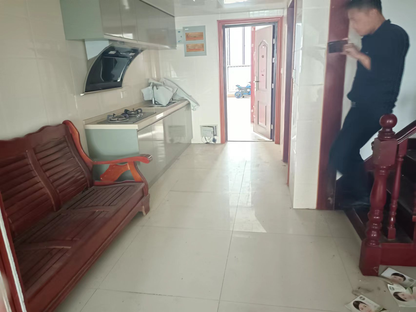 鸿运大厦 2室1厅1卫 51.15m&sup2;