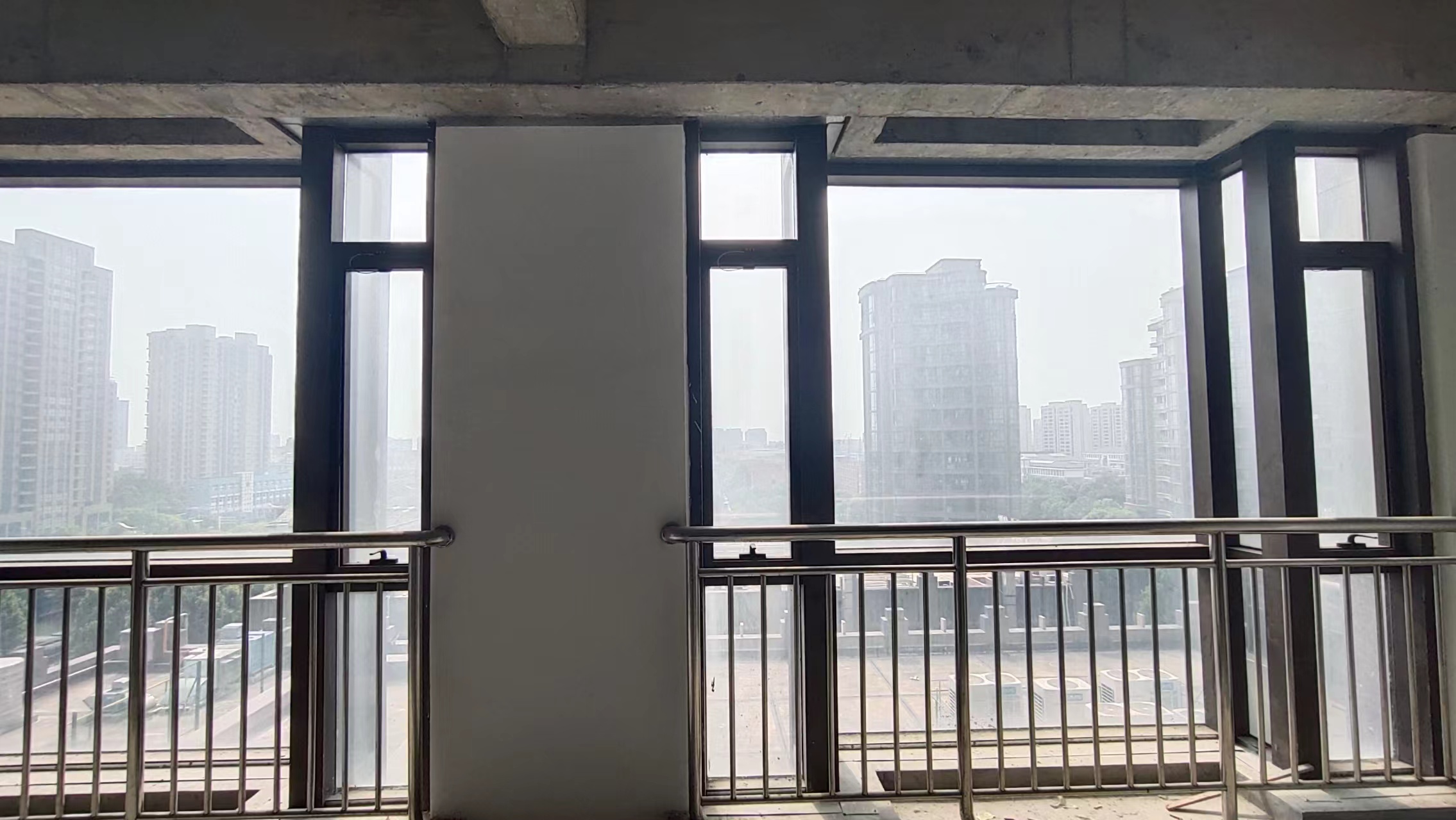 汇金国际 1室1厅卫 110m&sup2;