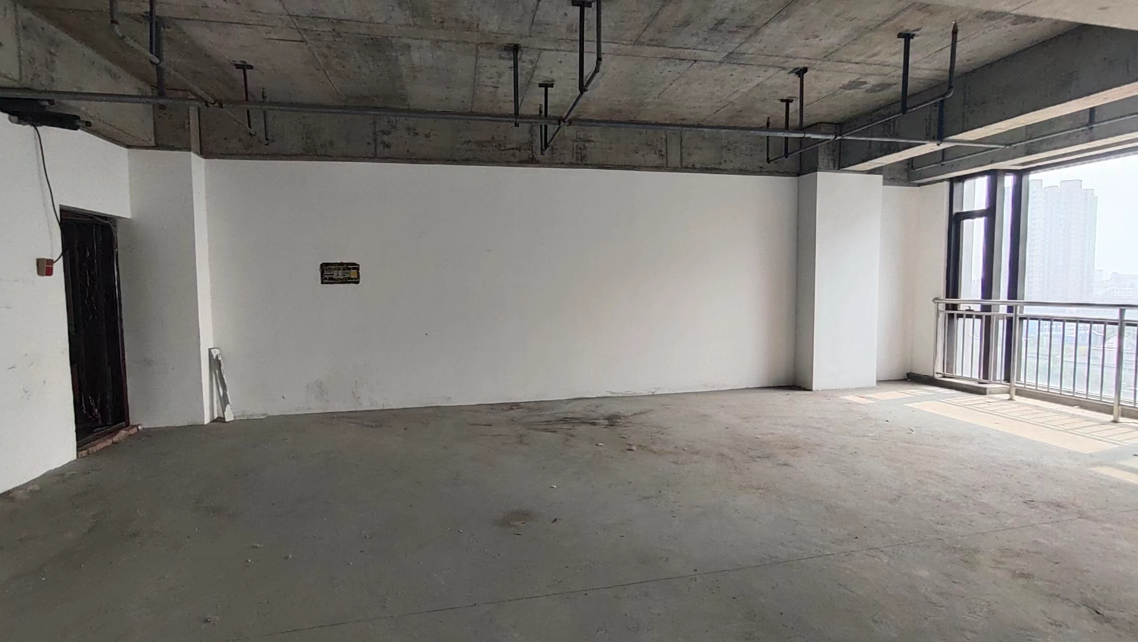 汇金国际 1室1厅卫 110m&sup2;