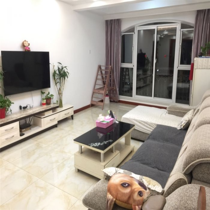 中南世纪花城二期 3室厅卫 106m²