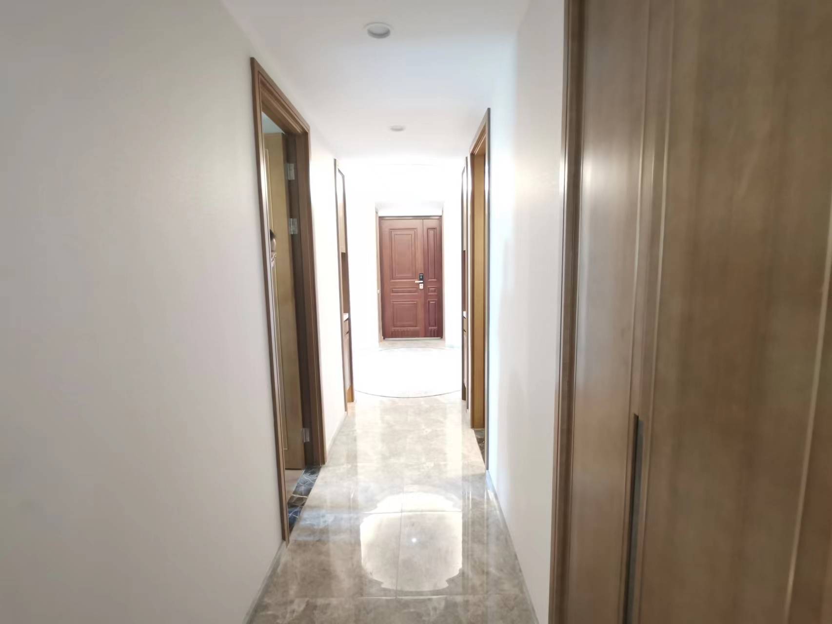 兰园 5室2厅3卫 203m&sup2;