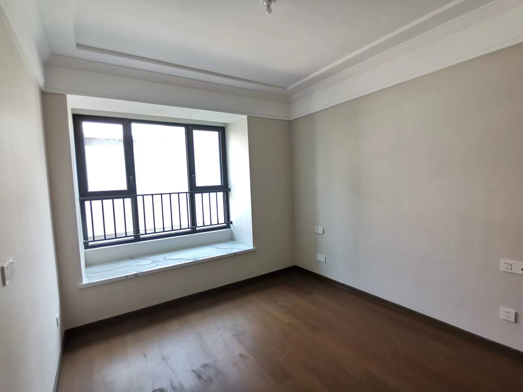 兰园 5室2厅3卫 203m&sup2;