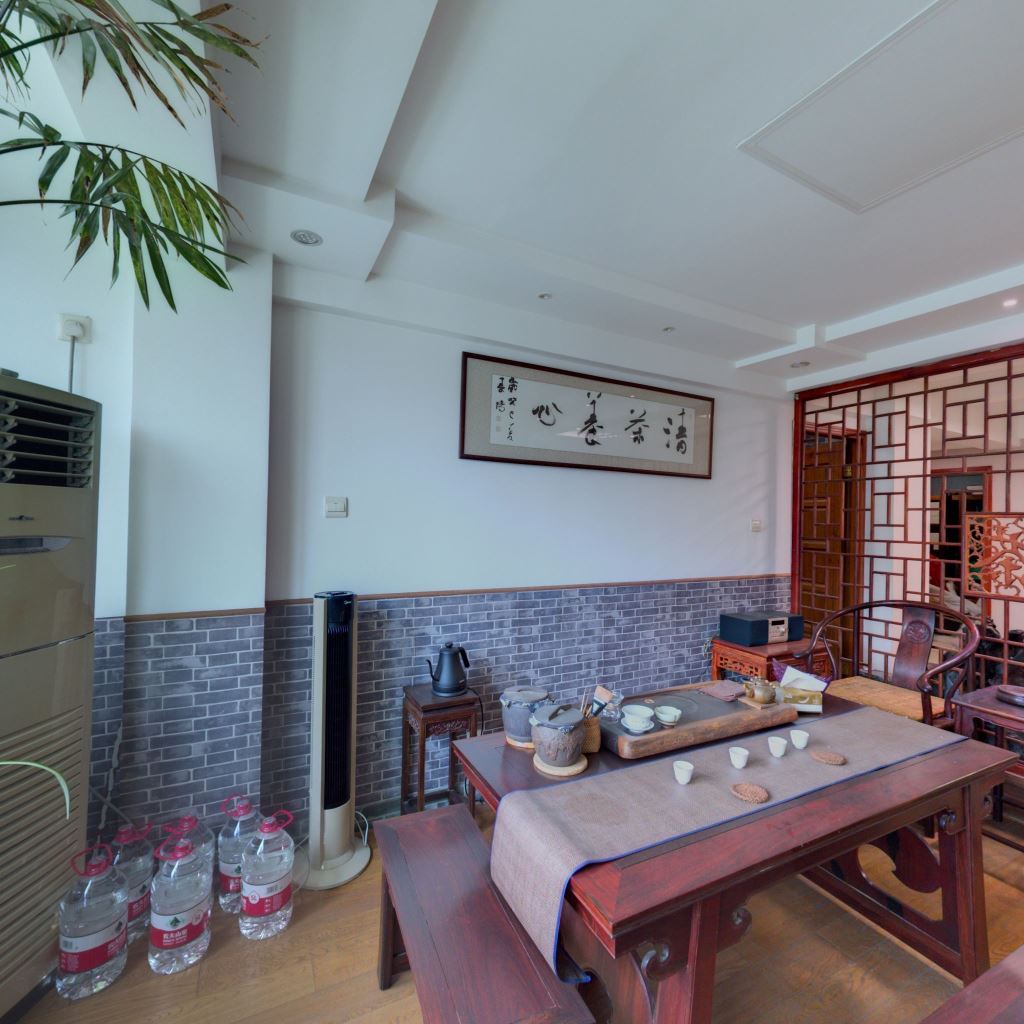 小石桥花苑 3室1厅1卫 116m&sup2;