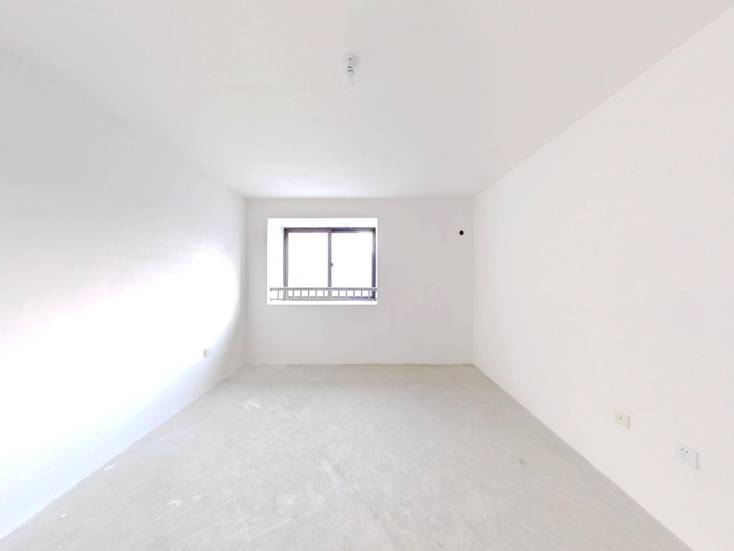 世家花园 1室1厅1卫 68.28m&sup2;