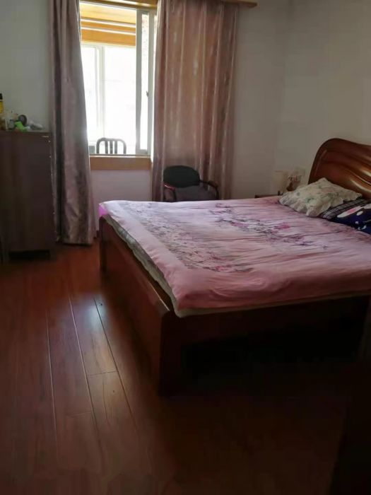 虹桥北村东区 3室1厅1卫 117m&sup2;