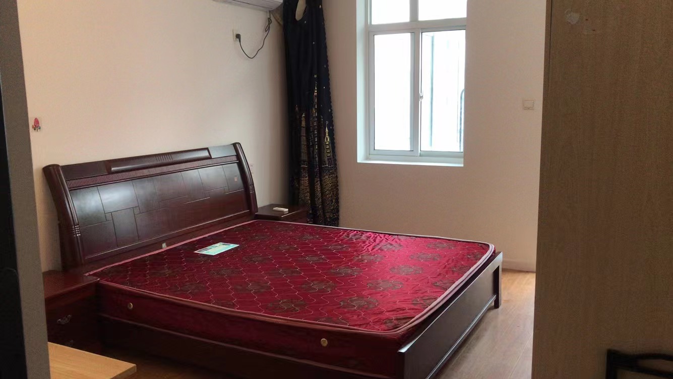 青年路新村 1室1厅1卫 29m²
