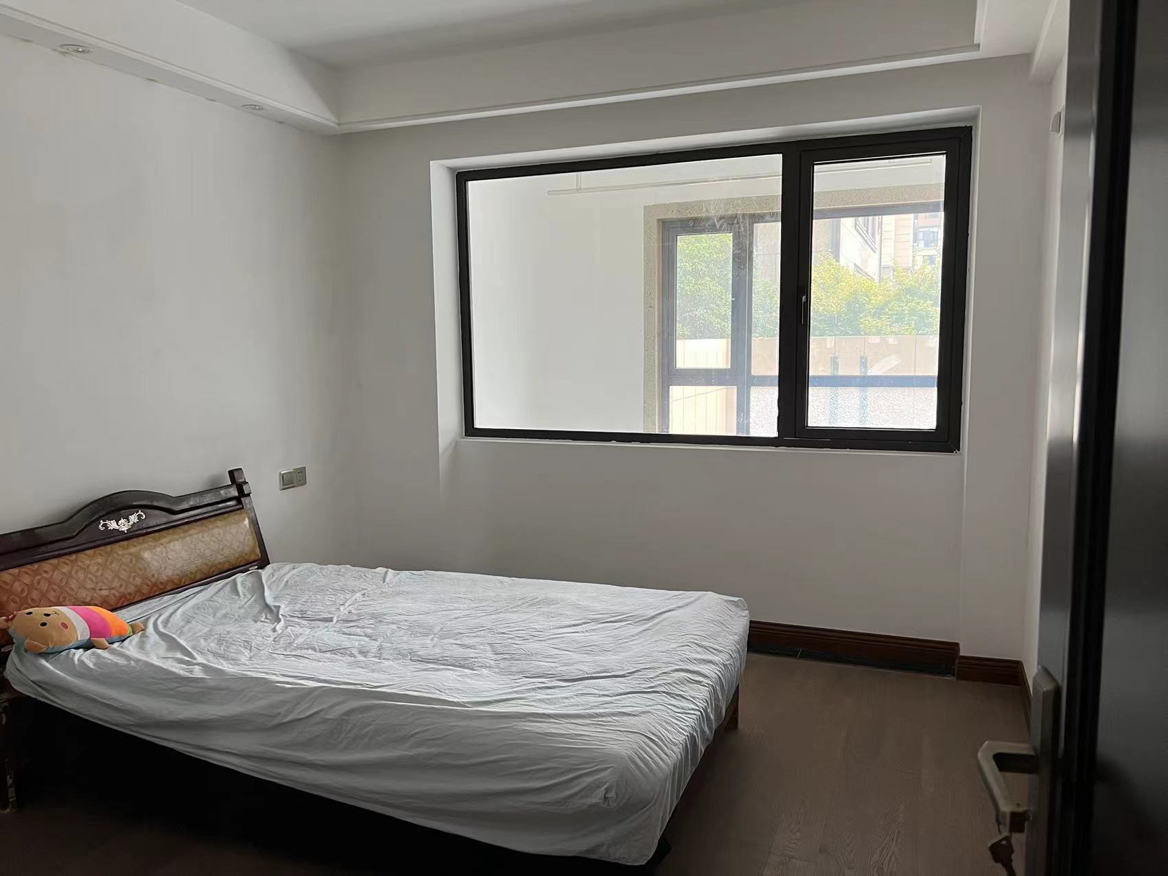 远创樾府 4室2厅2卫 152.00m&sup2;