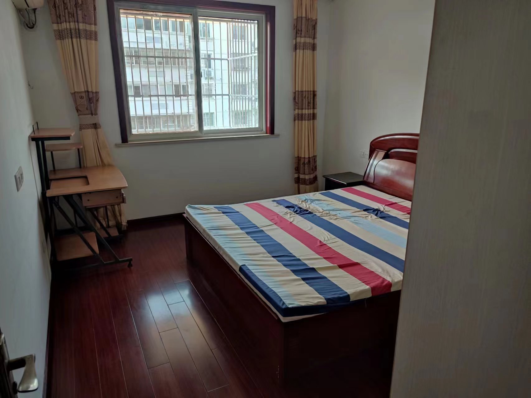 五山新苑 2室1厅1卫 90m&sup2;