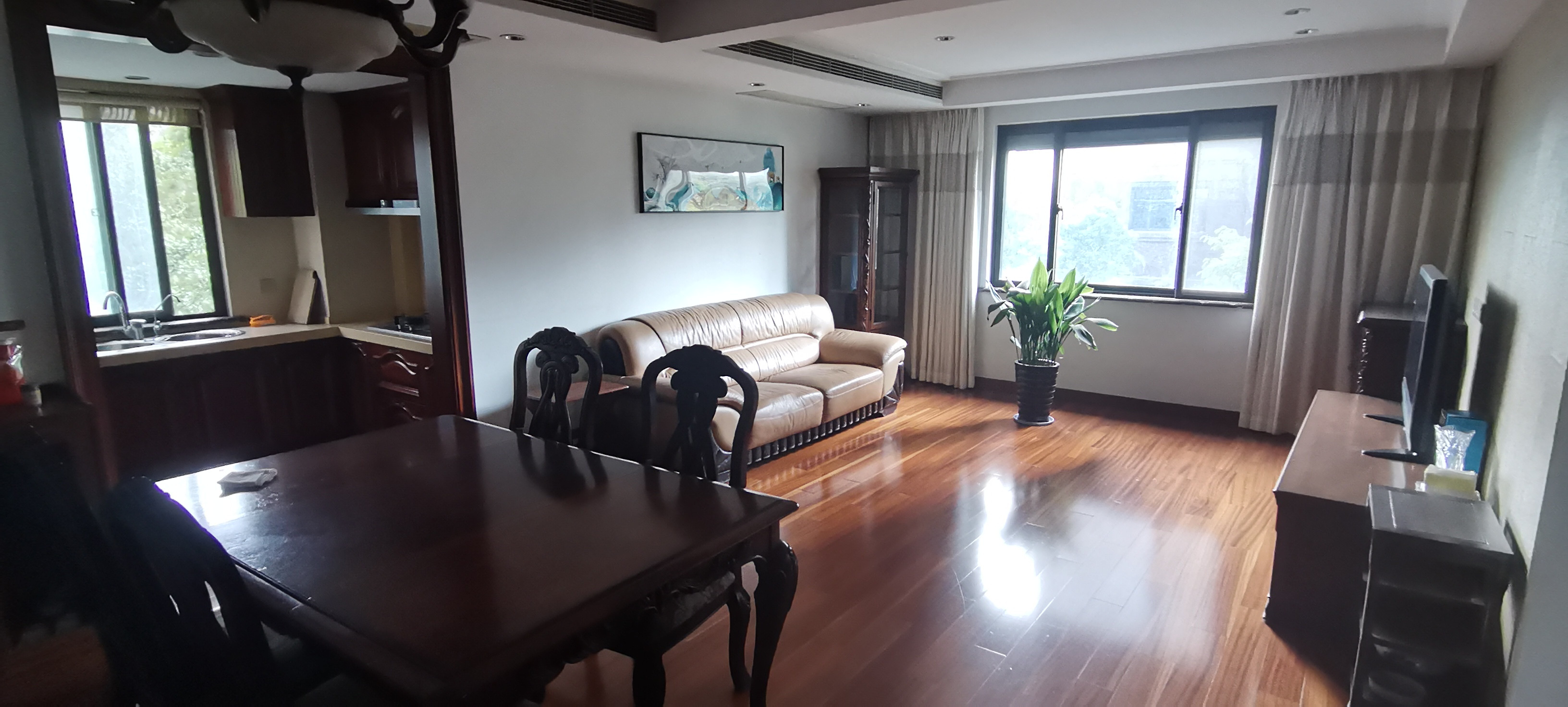 帝奥世伦名郡 3室2厅2卫 140m&sup2;