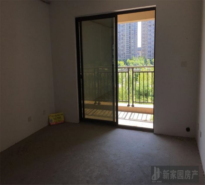 华强城 3室2厅1卫 118m&sup2;