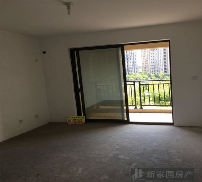 华强城 3室2厅1卫 118m&sup2;